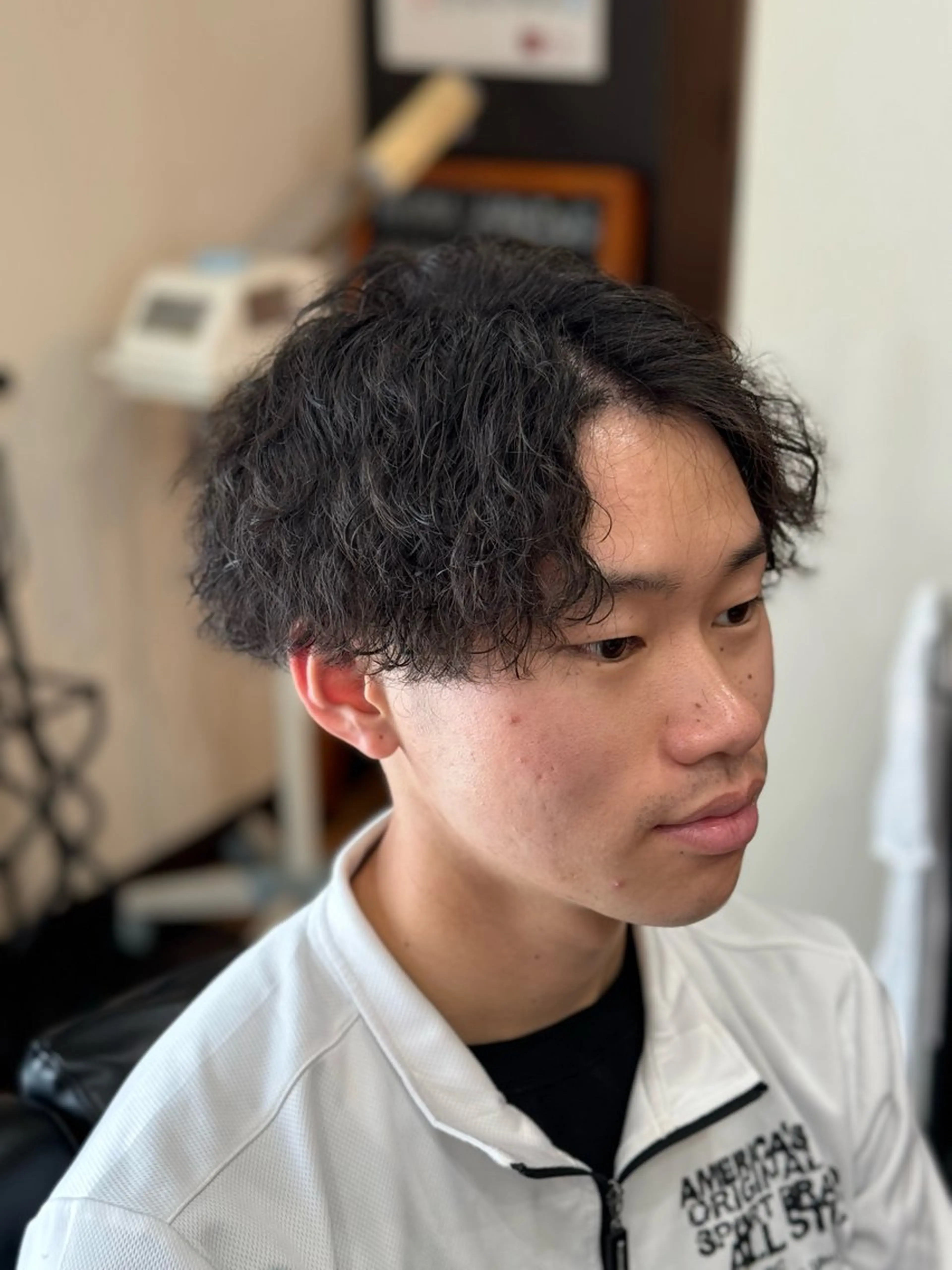 ショート パーマ メンズ センターパート メンズパーマ 学生（メンズ向け） 学生 早川 太貴のヘアスタイル