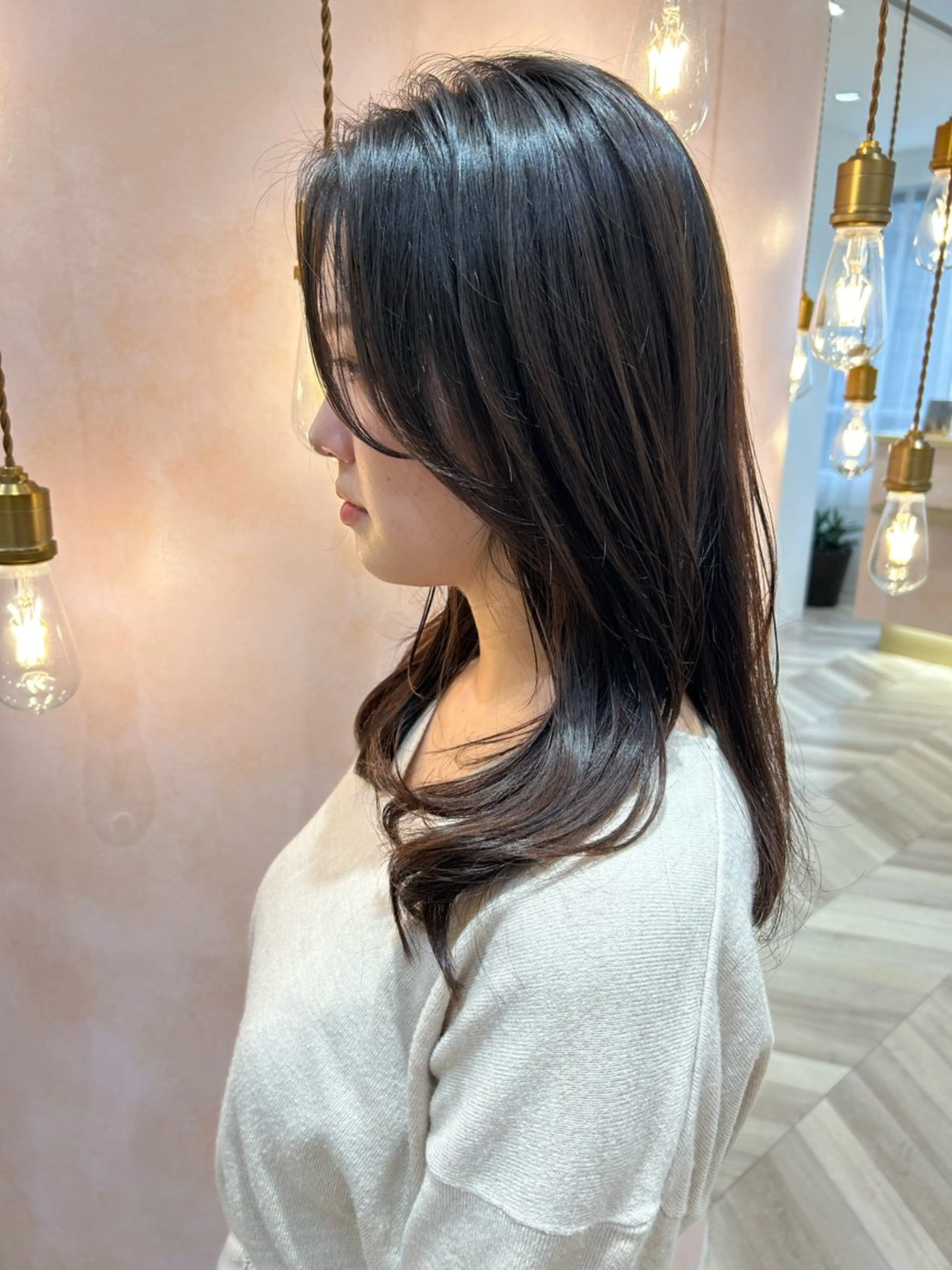 ロング 深谷 真見のヘアスタイル