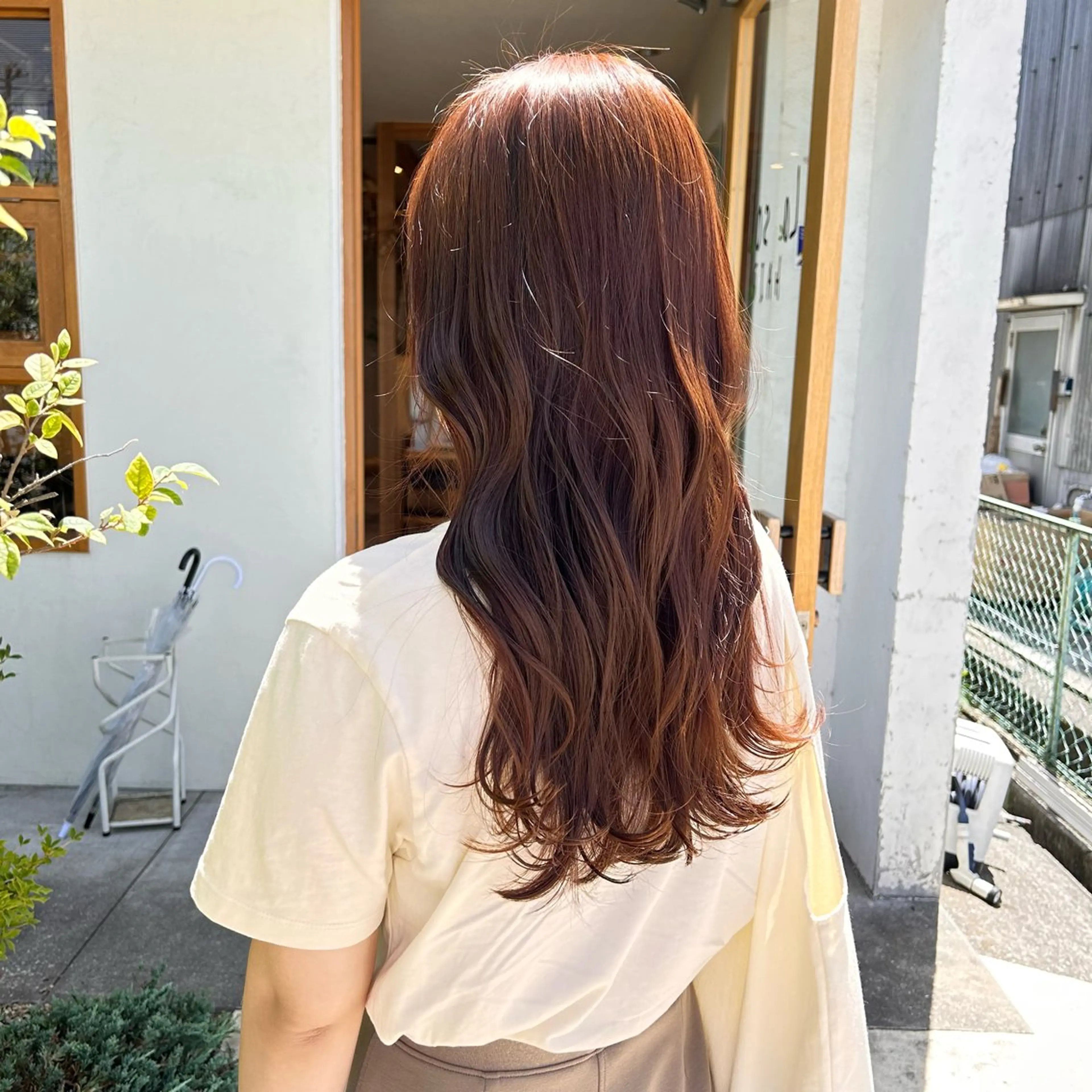 ロング カラー ブラウンカラー オレンジ オレンジブラウン 山本 知佳のヘアスタイル