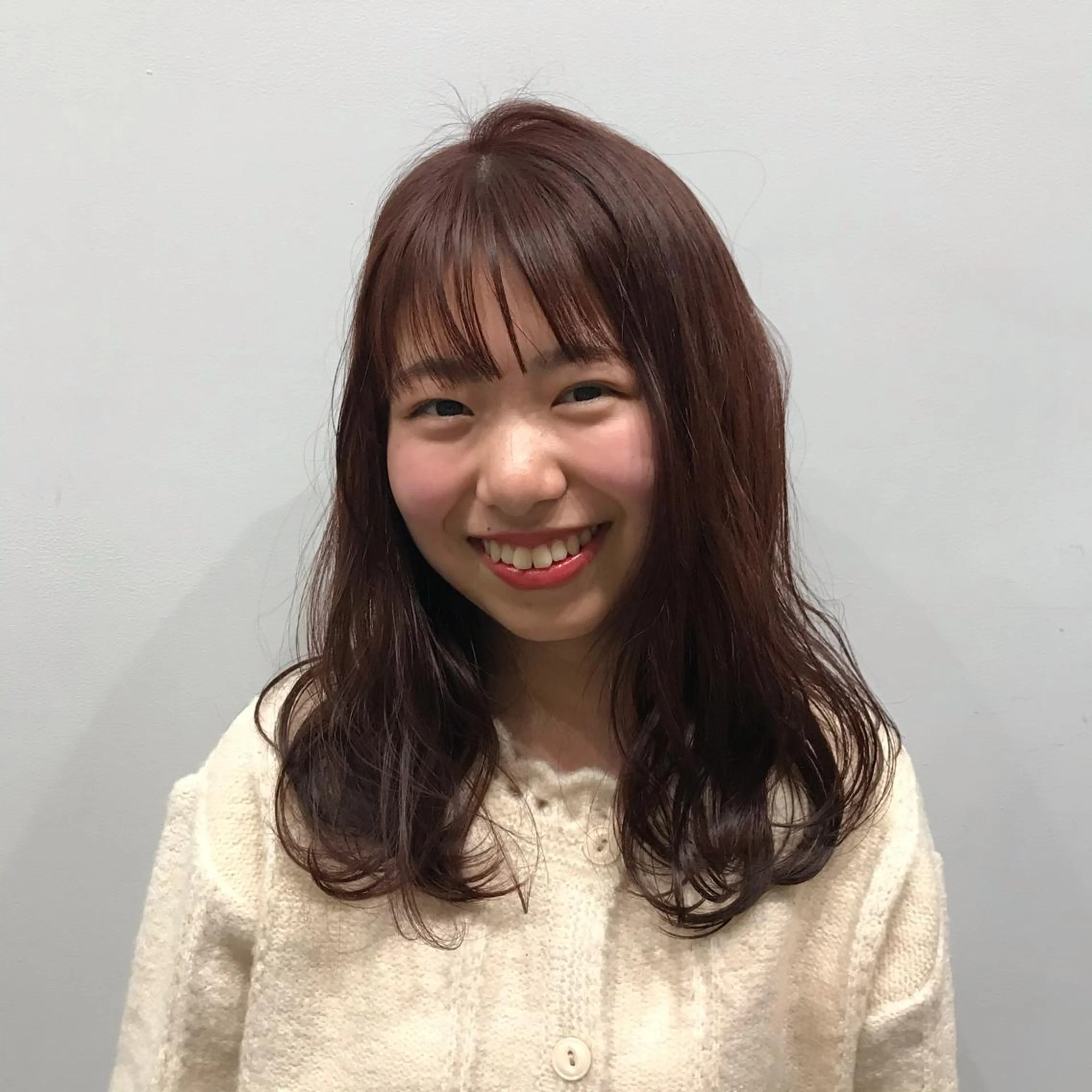 ロング 壁谷  加保理のヘアスタイル