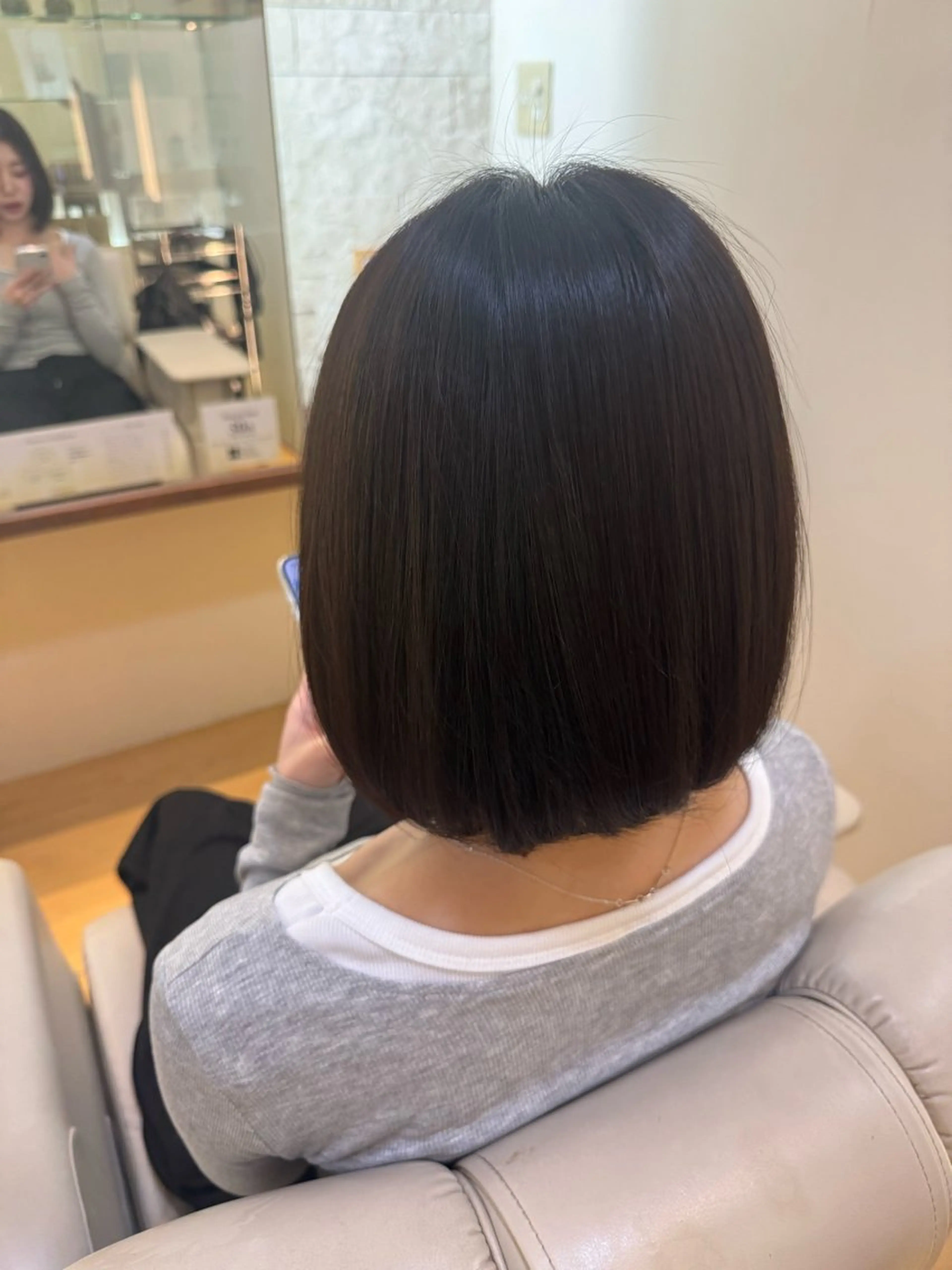 カラー 松本 凪沙のヘアスタイル
