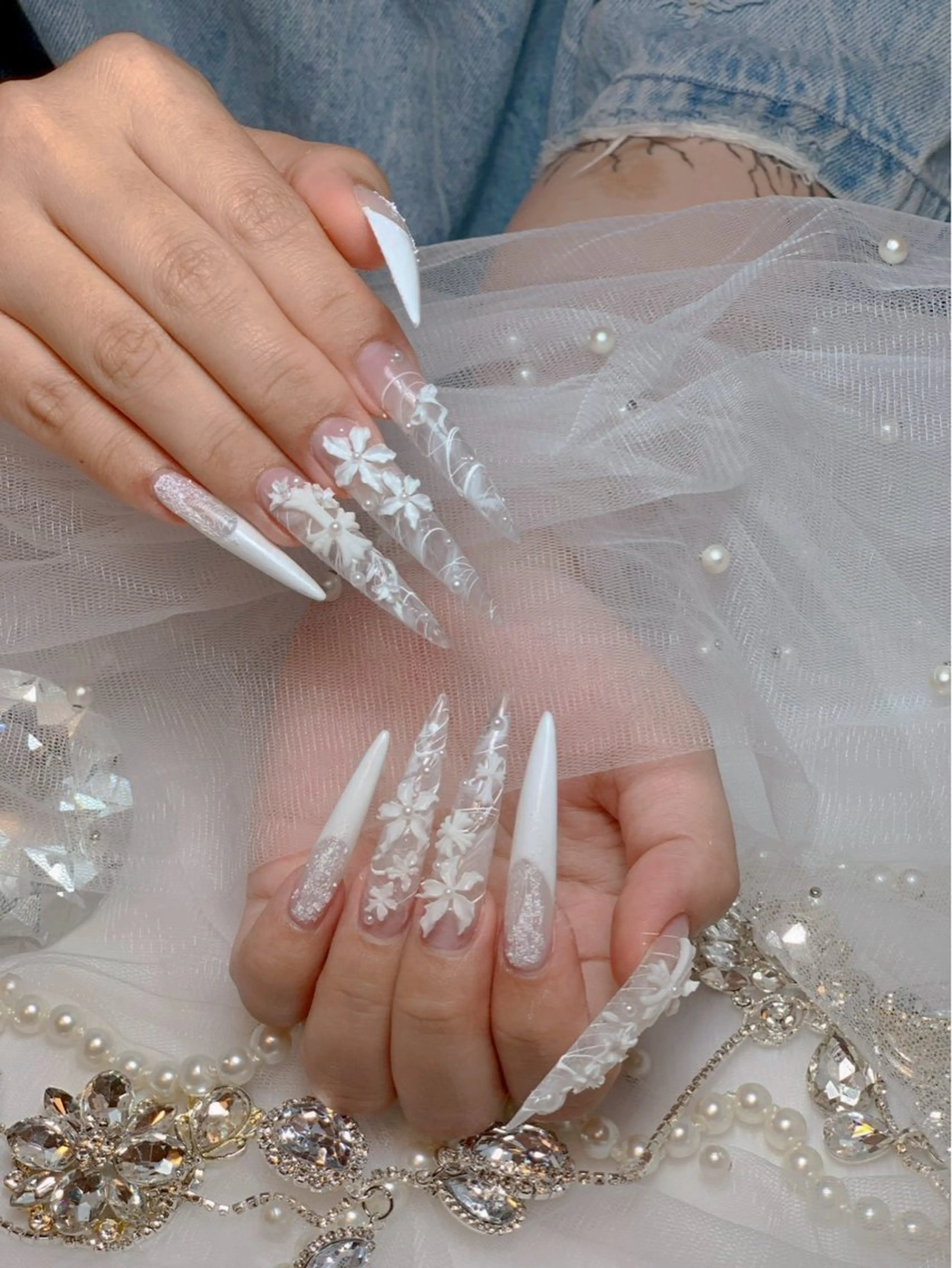 ネイル アートネイル オーロラネイル チークネイル 長さ出し フットネイル ハンドネイル ハンドケア Noiranail_ studio川越西口のネイルデザイン