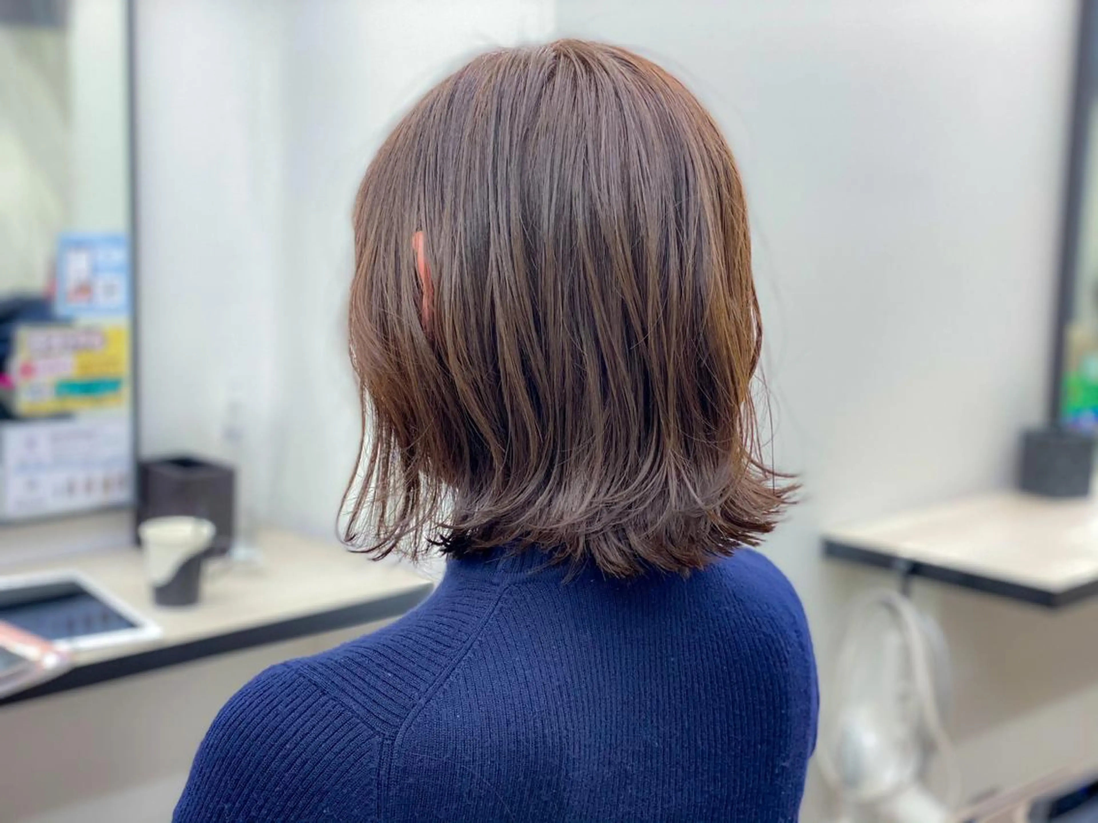 ミディアム カラー ボブ louwe 武藤幸世のヘアスタイル