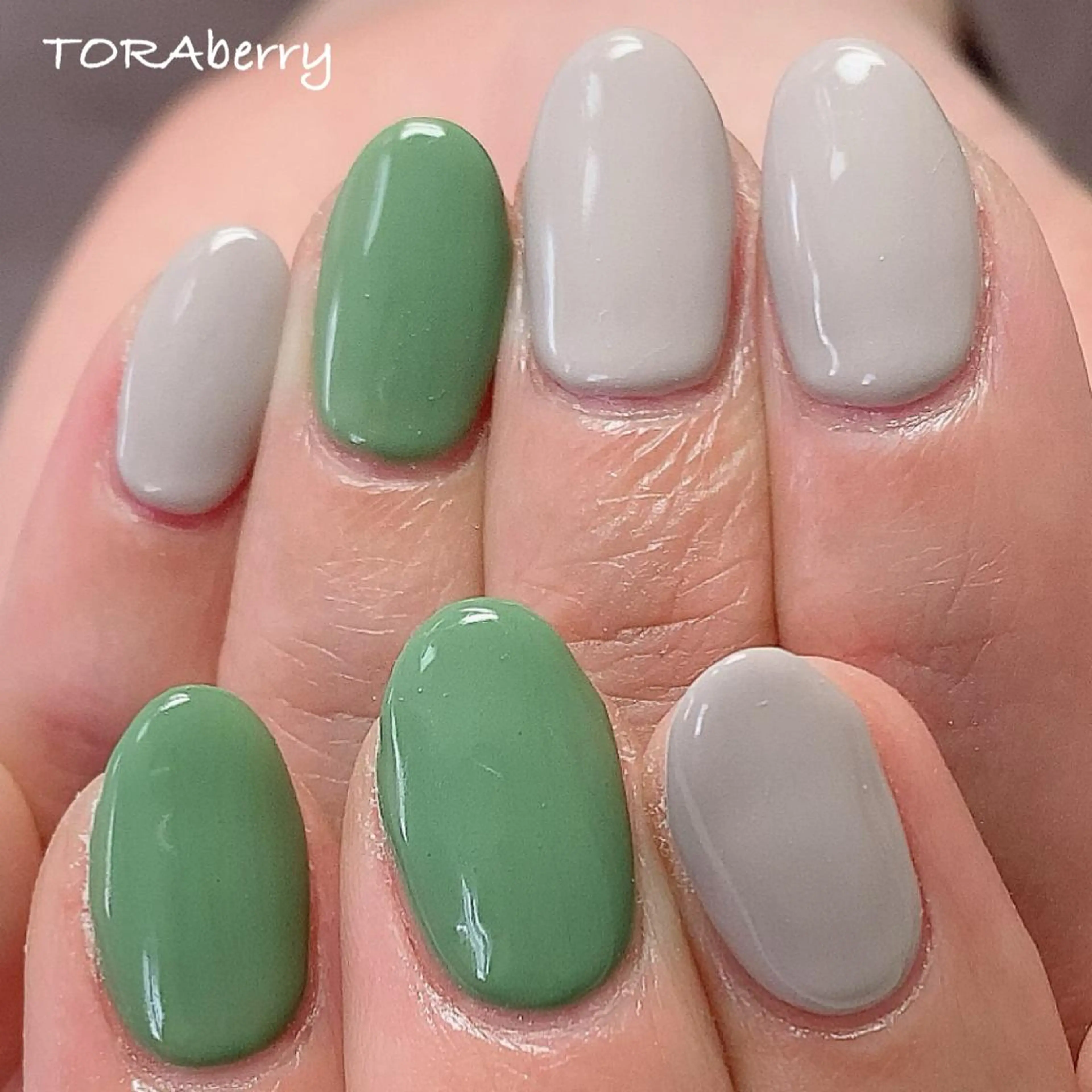 ネイル ネイリスト なつみのネイルデザイン