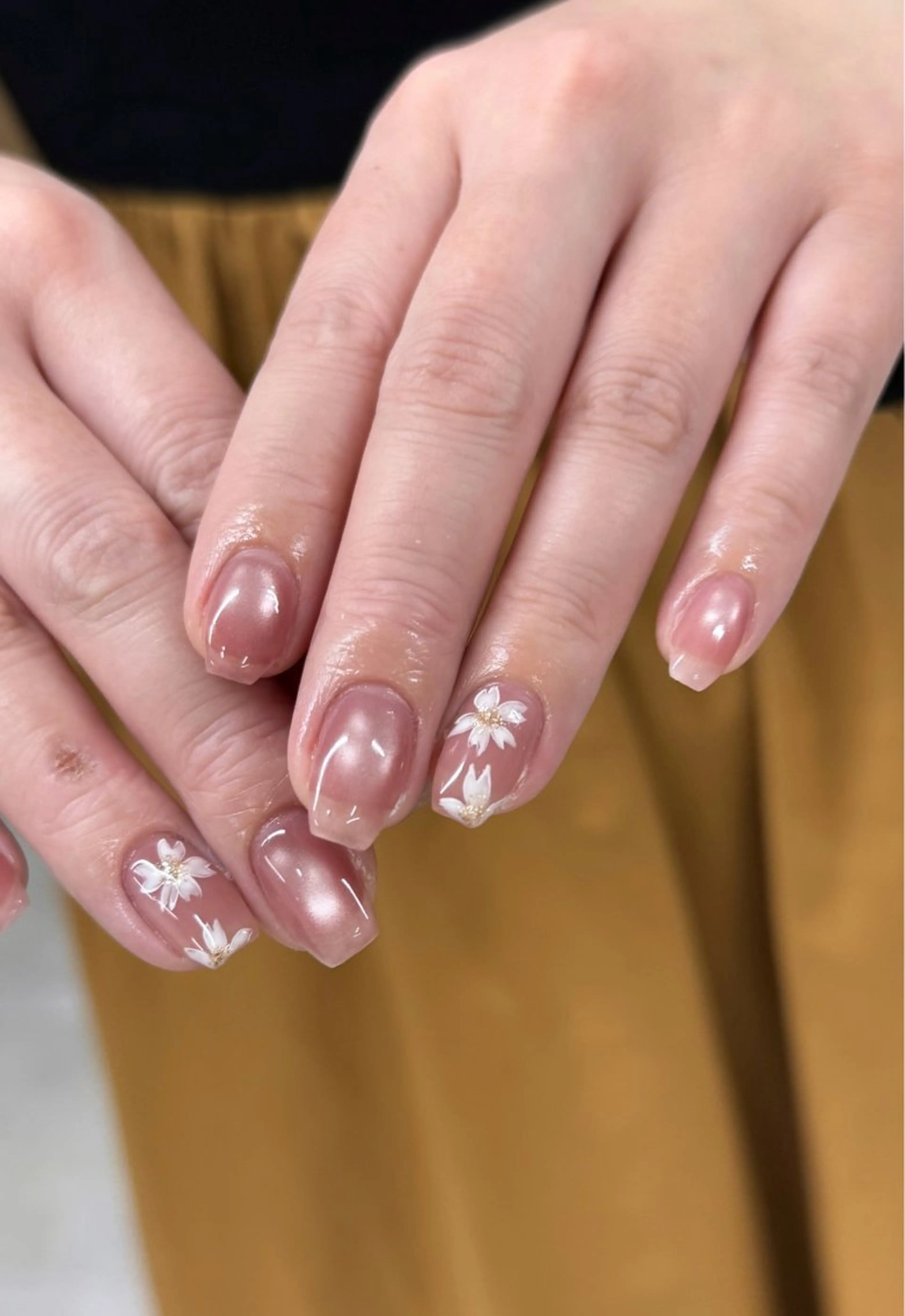 ネイル Ihoji Hotaruのネイルデザイン