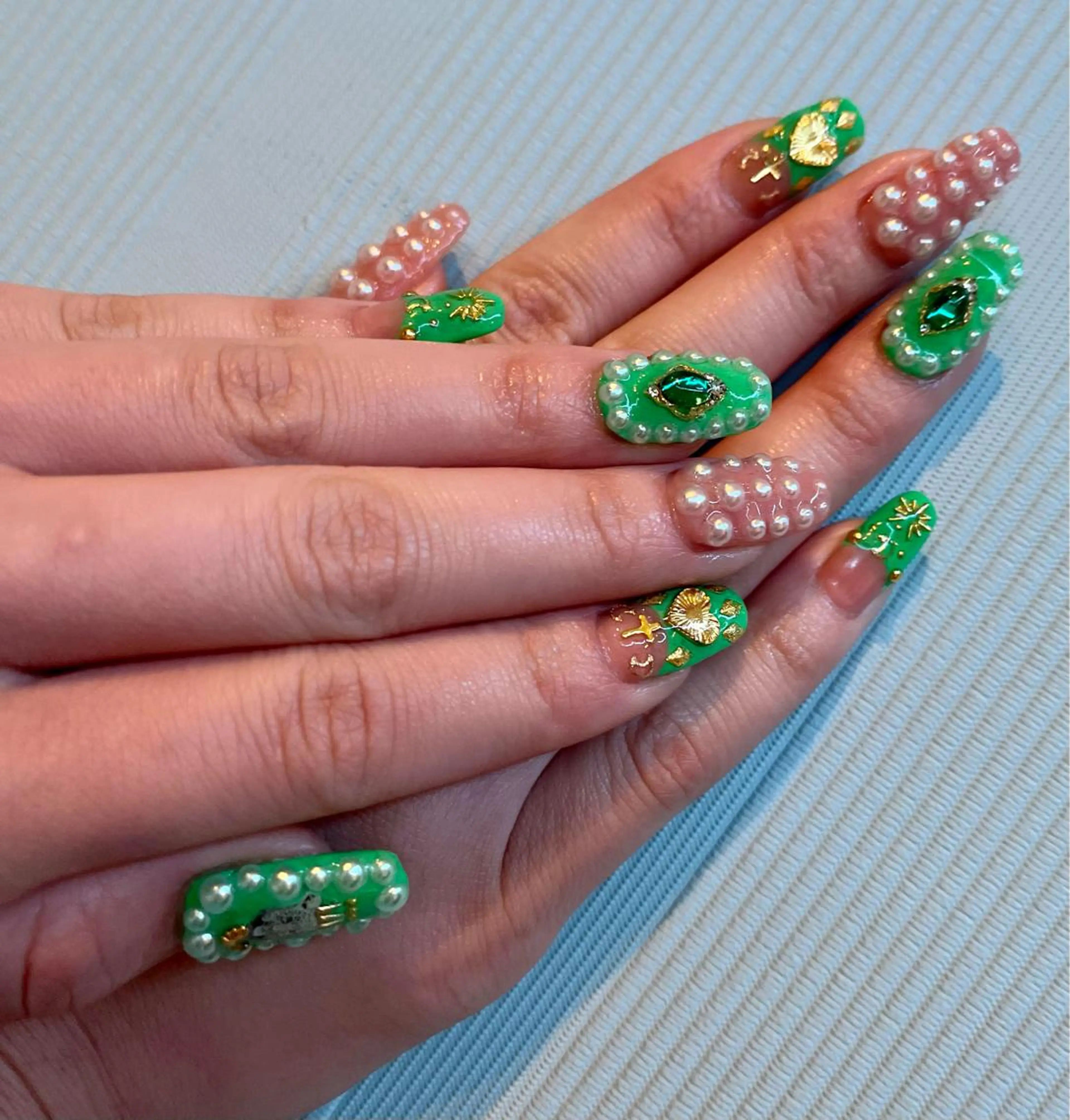 ネイル goldgleams ちなのネイルデザイン