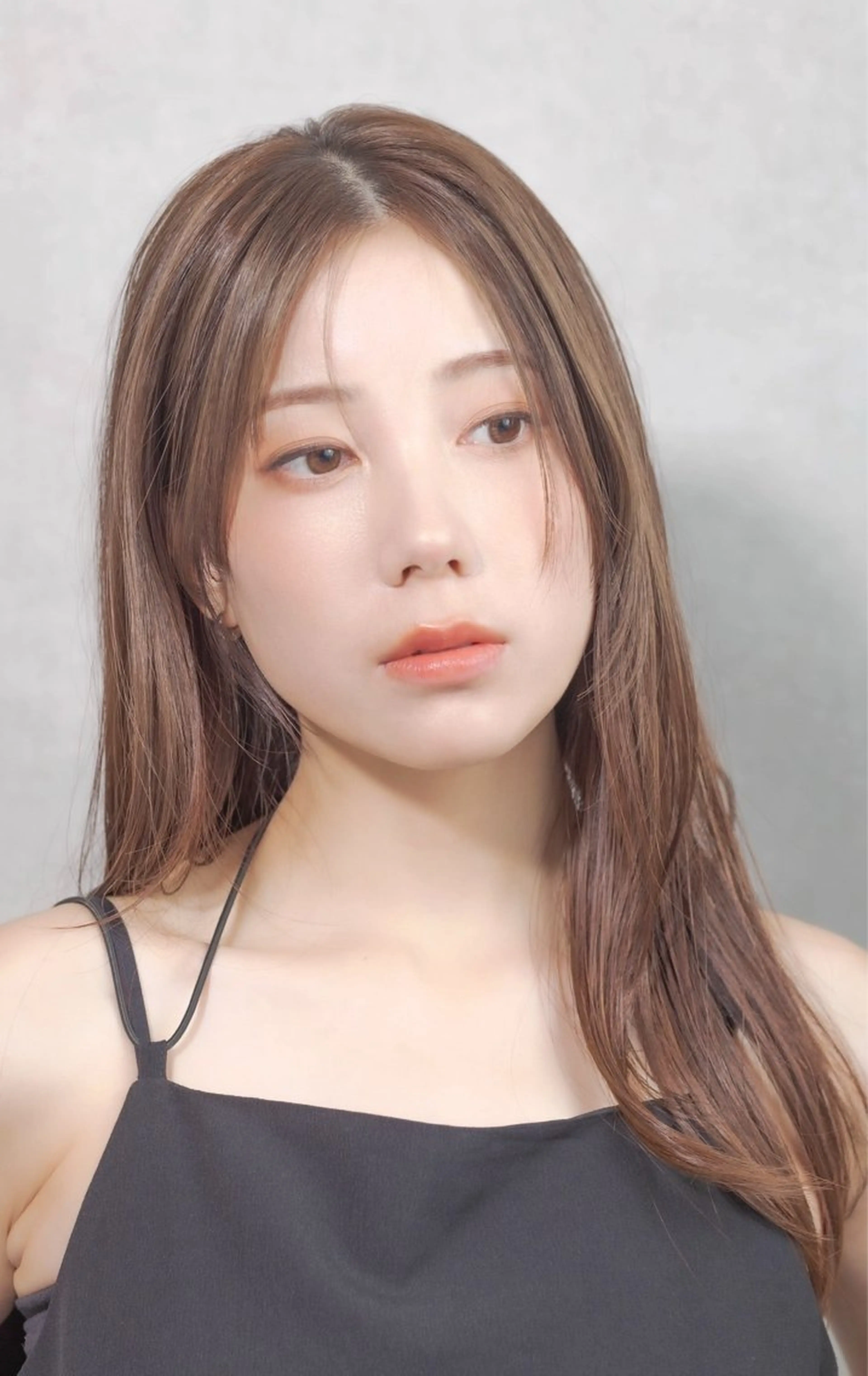 ミディアム [似合う小顔カット] 🪽MUNi恵比寿のヘアスタイル