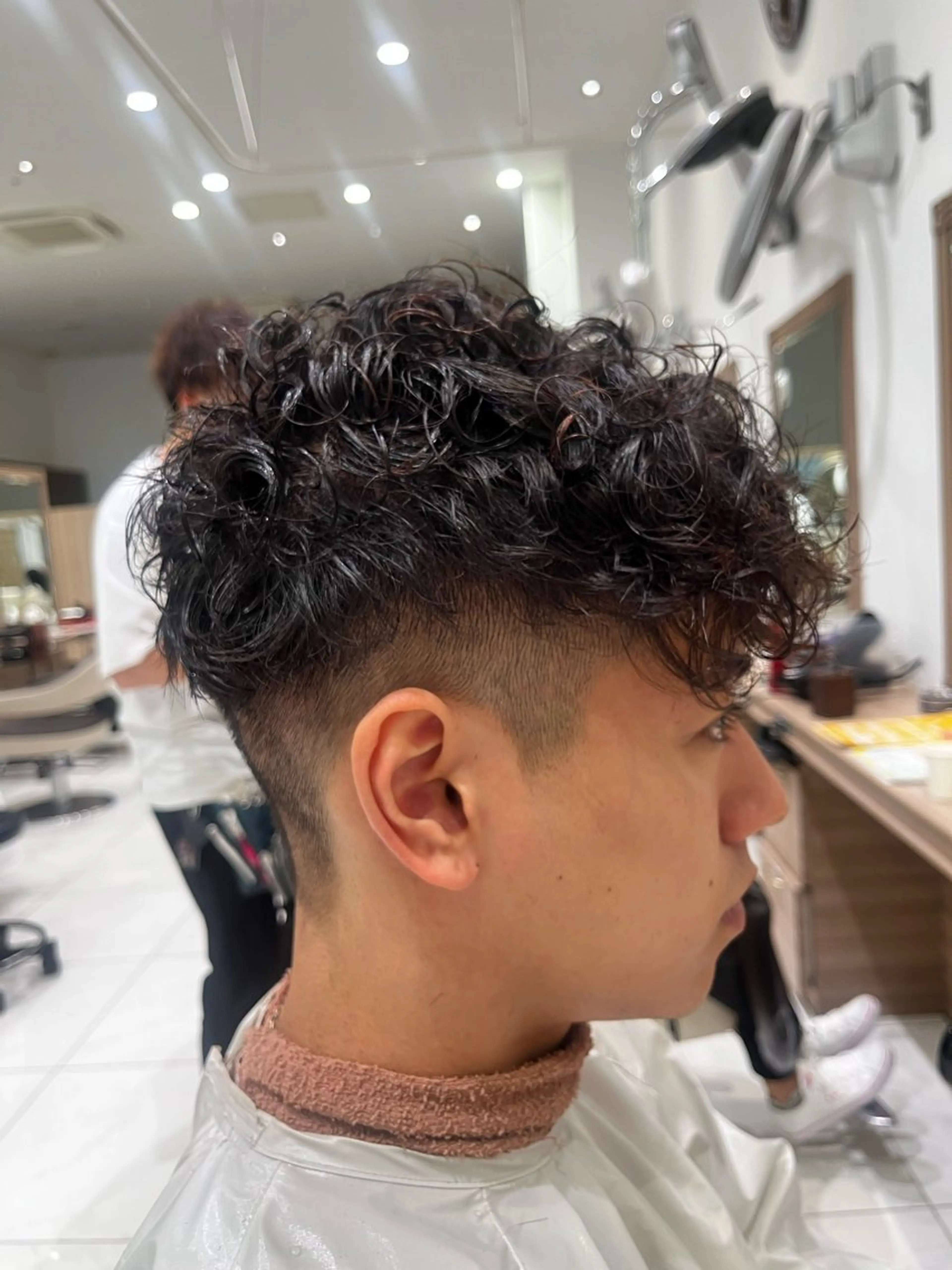 パーマ カット パーマ トリートメント ヘッドスパ 🐈‍⬛SARA🎀 メンズ縮毛矯正のヘアスタイル