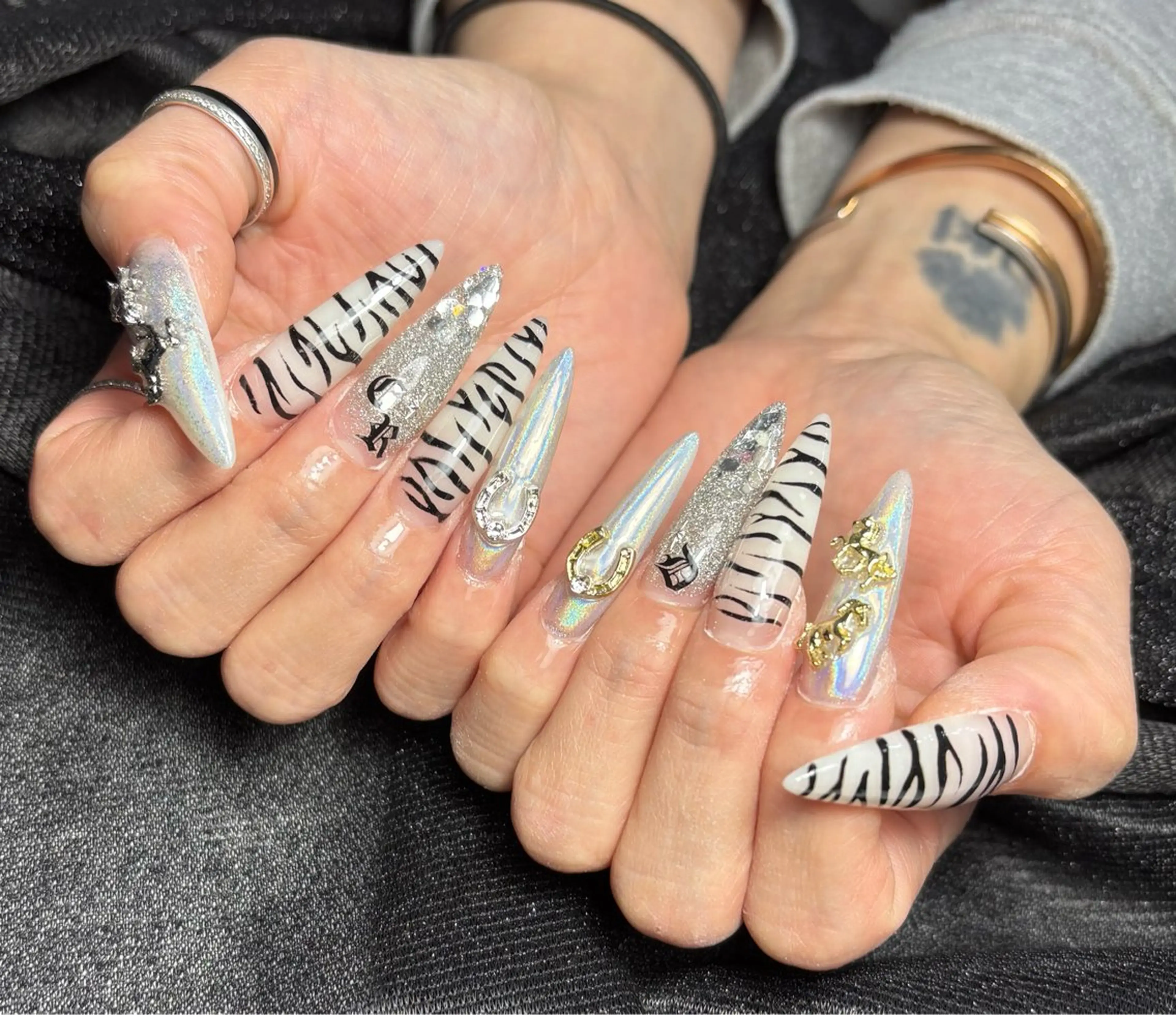 ネイル ハンドネイル ✴︎ Delightのネイルデザイン