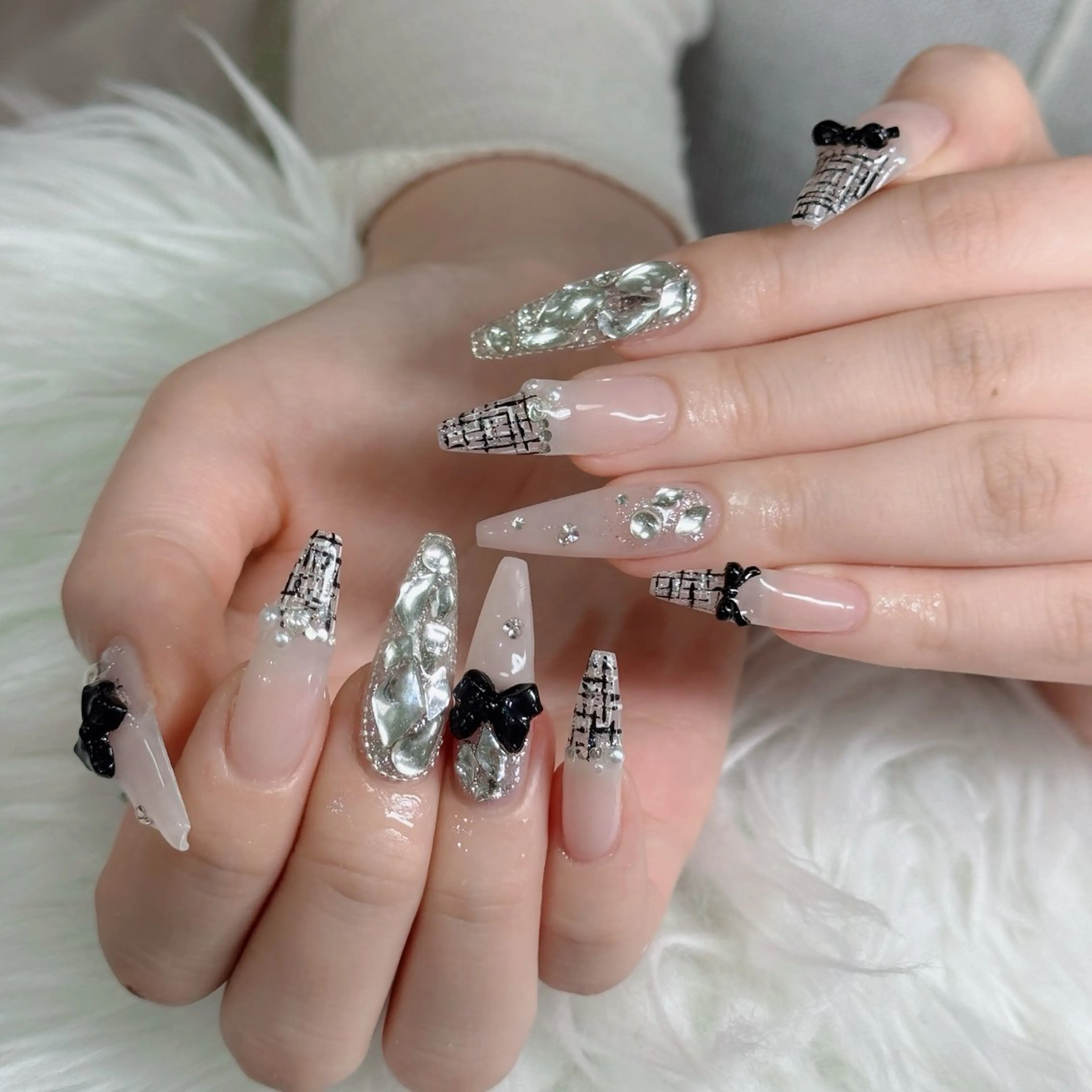 ネイル フットネイル フレンチネイル グラデーション 韓国ネイル ロングネイル ハンドネイル Hani Nail Salonのネイルデザイン