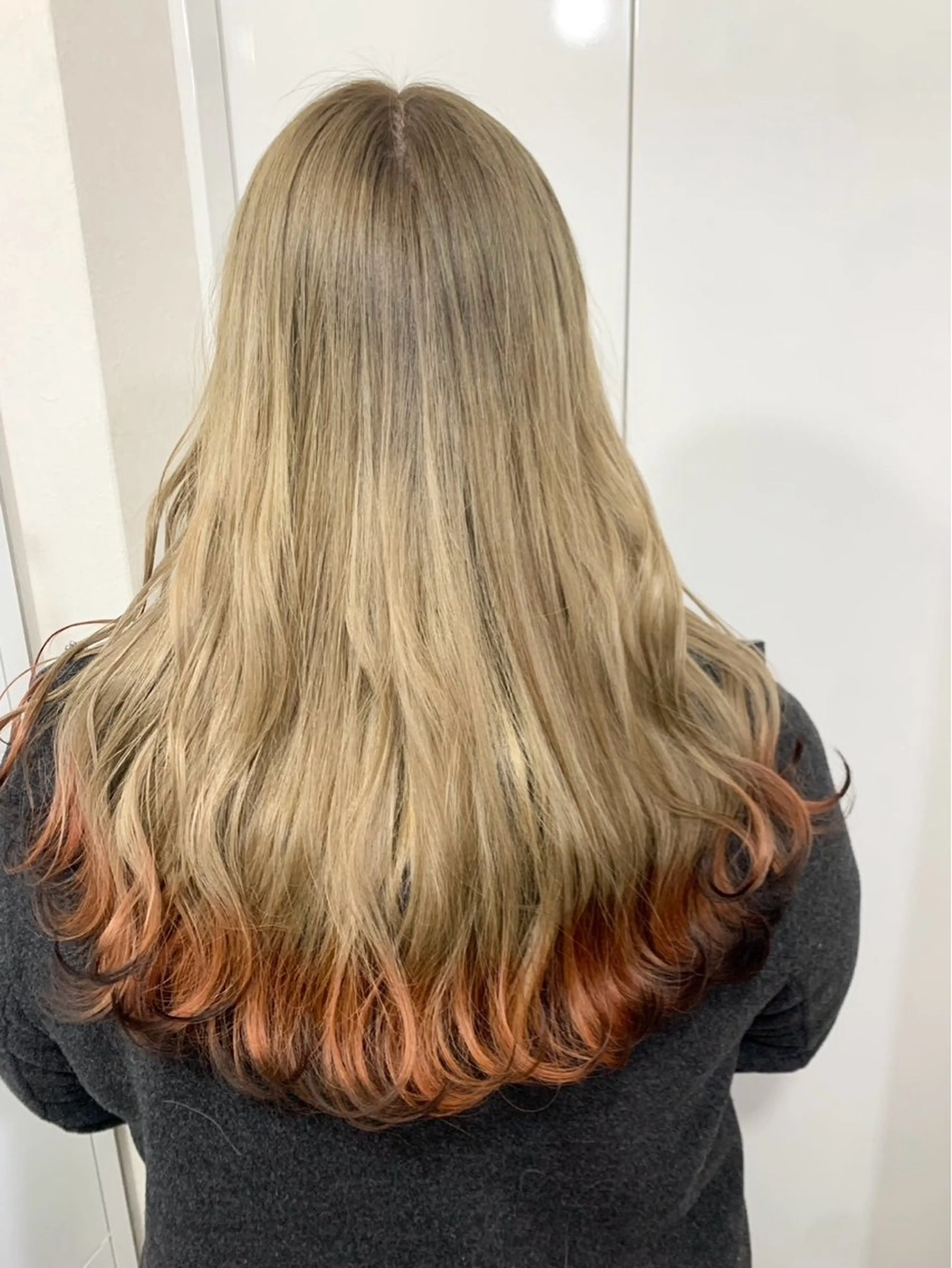 セミロング カラー カット ヘアカラー トリートメント 松岡 恭弘のヘアスタイル