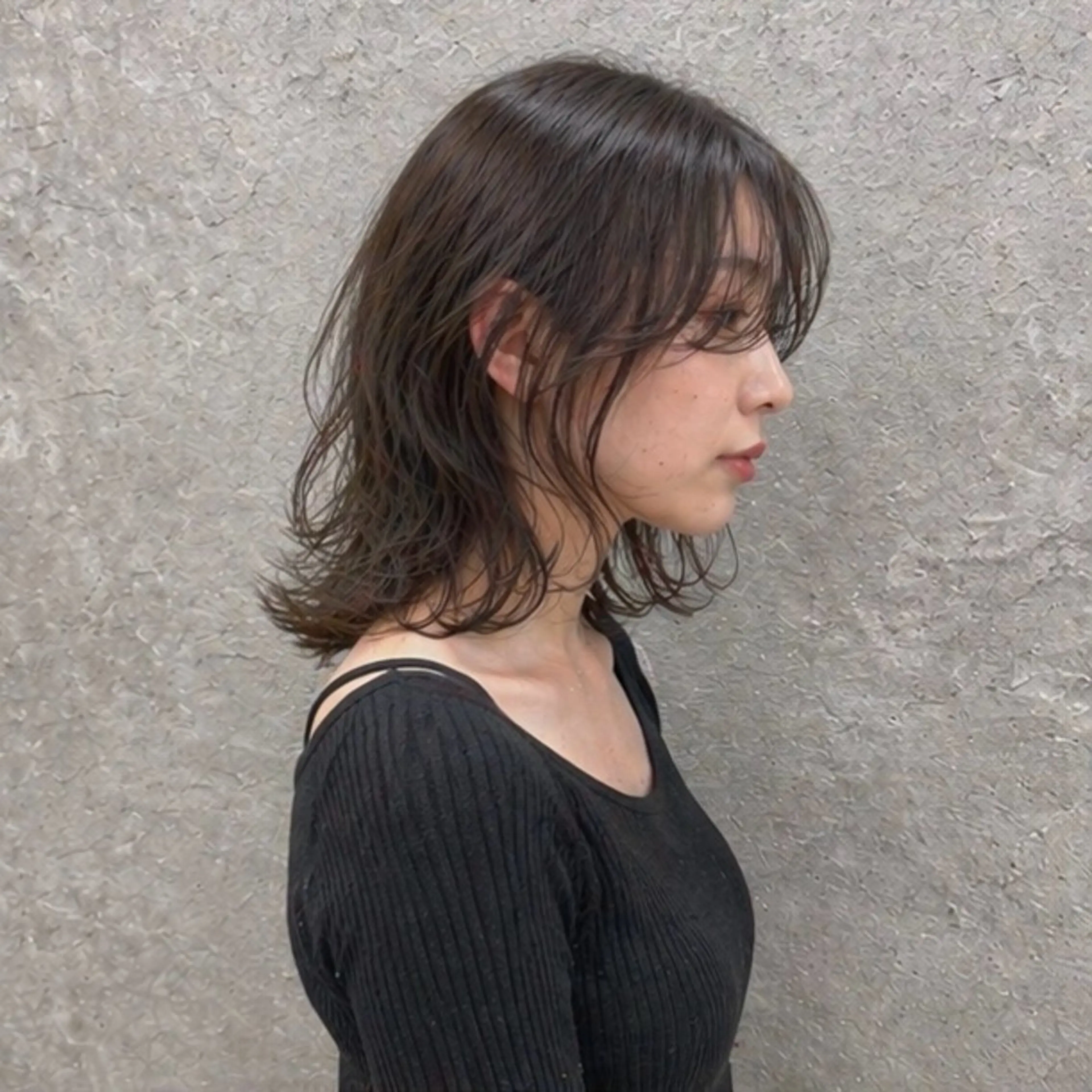 ミディアム カット トリートメント 小島 咲音/艶カラー /レイヤー/縮毛矯正のヘアスタイル