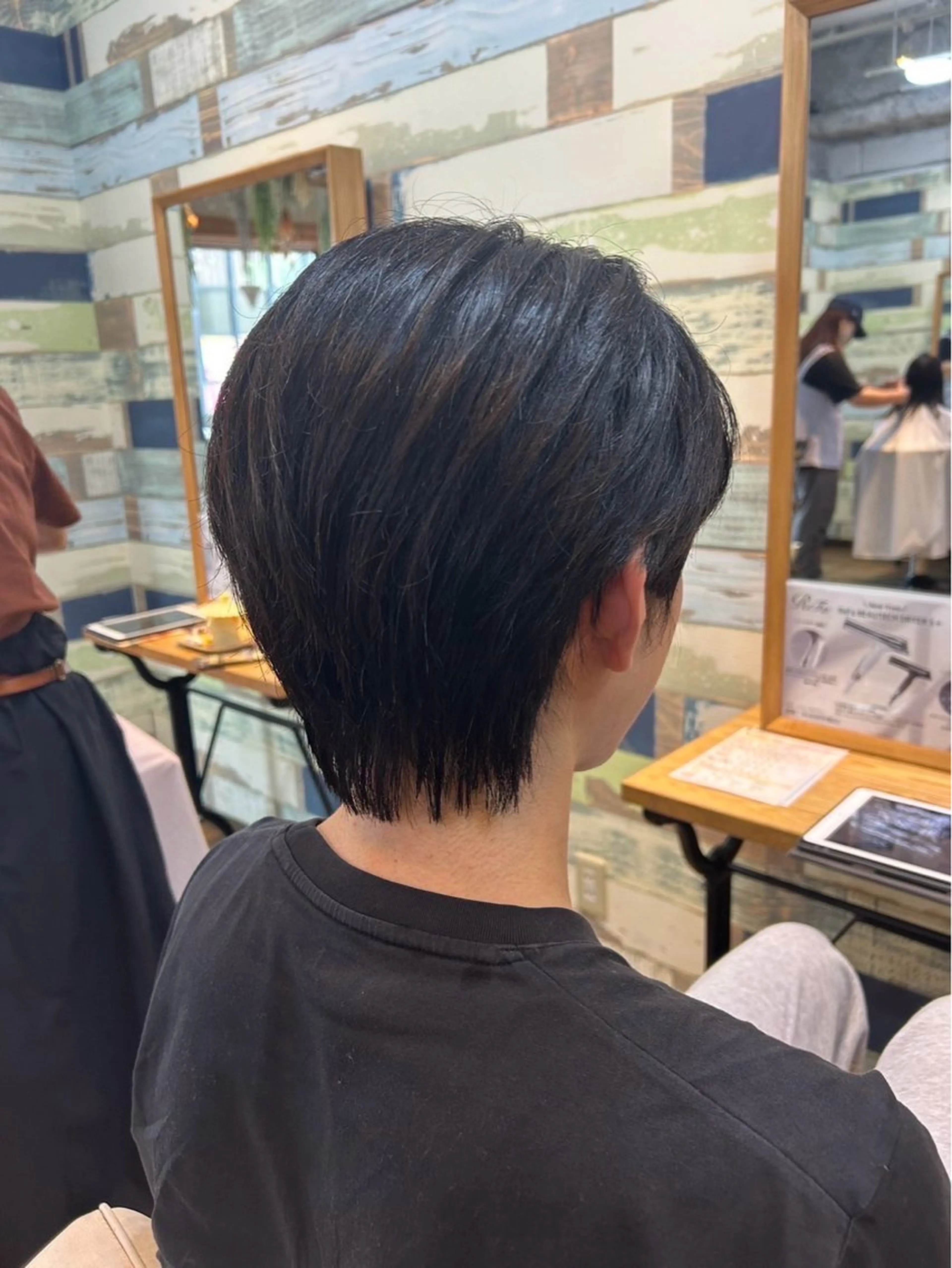 メンズ 佐々木 彩衣のヘアスタイル
