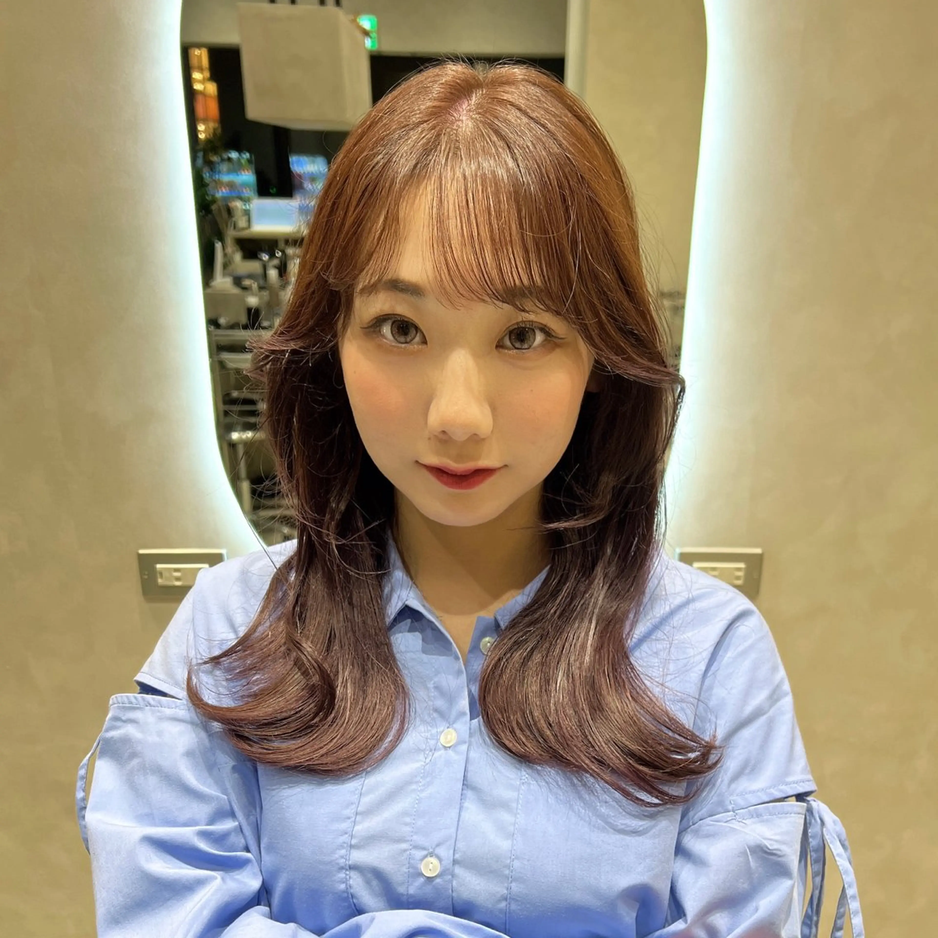 ロング 🩵シオリ/透明感/ ハイトーン🩵のヘアスタイル