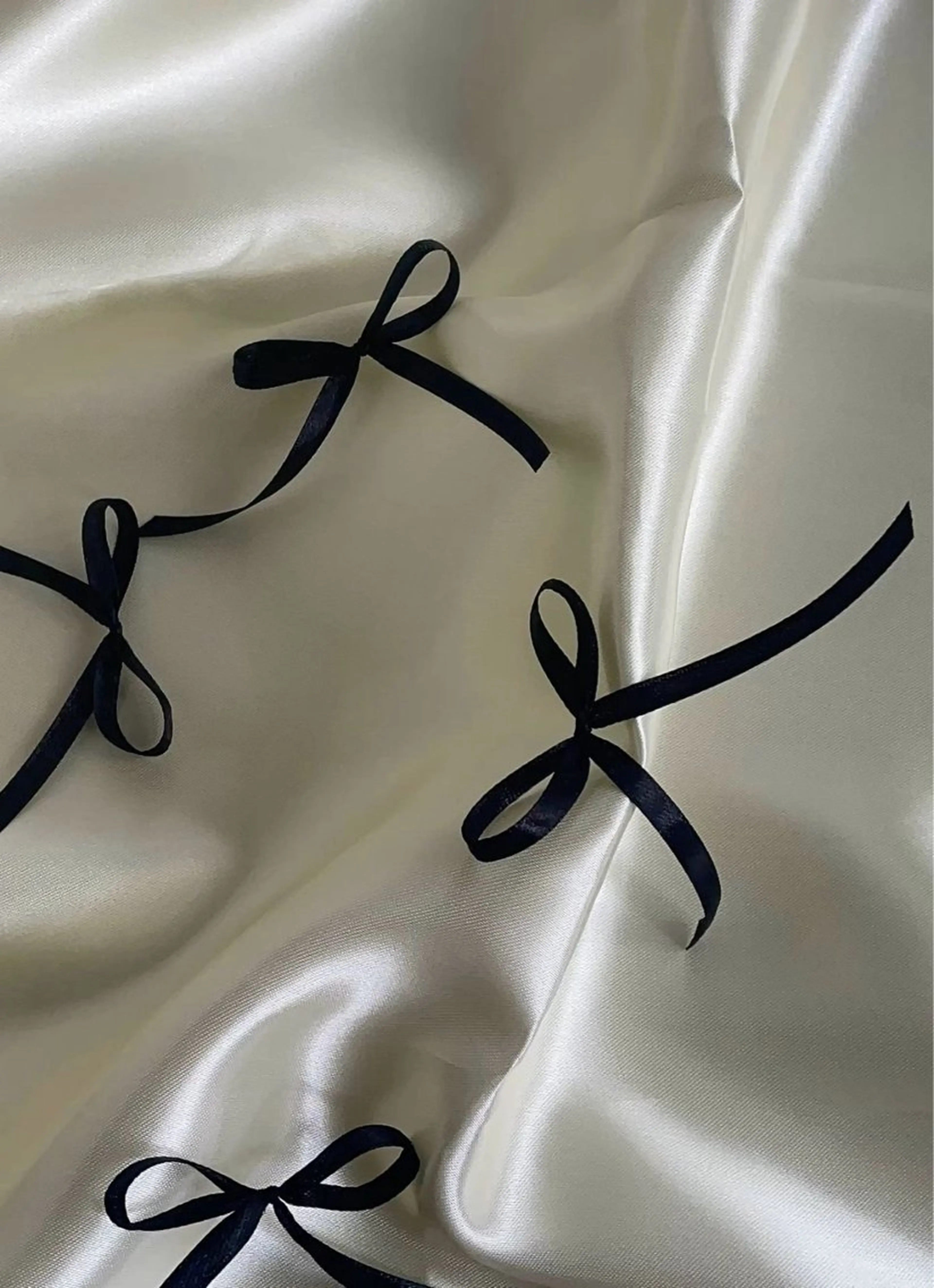 メンズ眉毛Wax✨間引きカット付き✨　※メンズの方のみのクーポンになります‼︎の写真