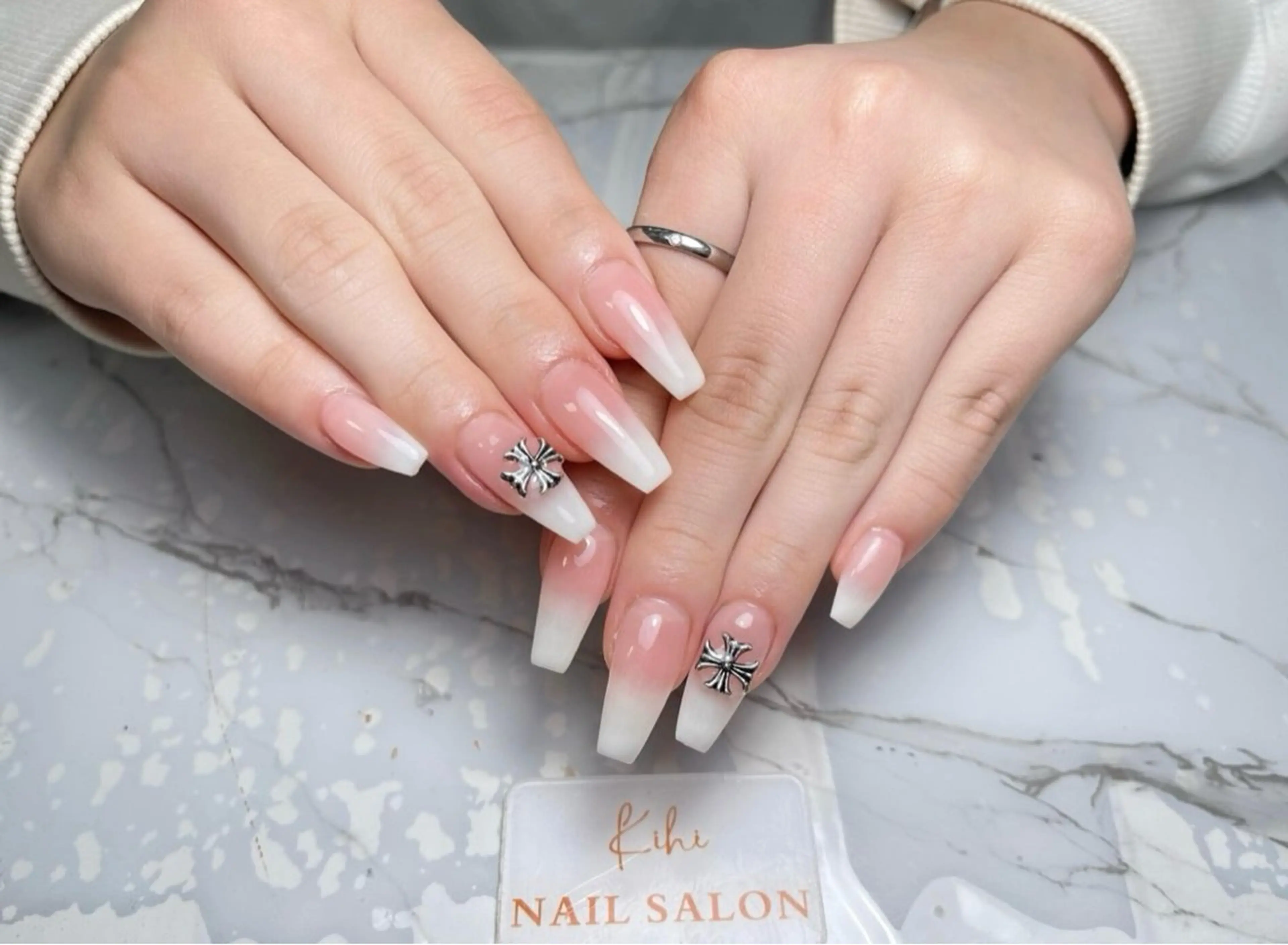 ネイル 林 Yunaのネイルデザイン