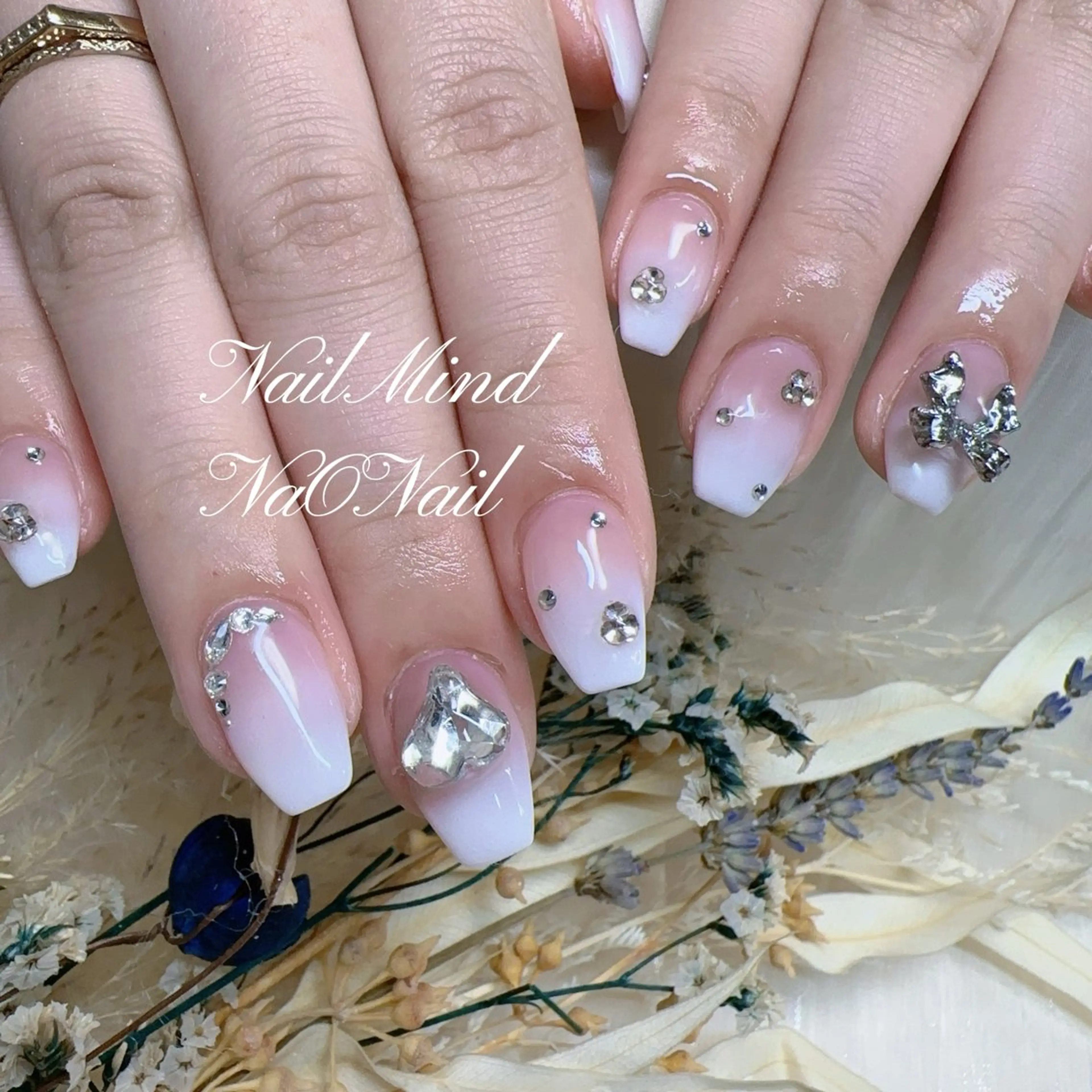 ハンドネイル Nail Mind (NaONail）のネイルデザイン