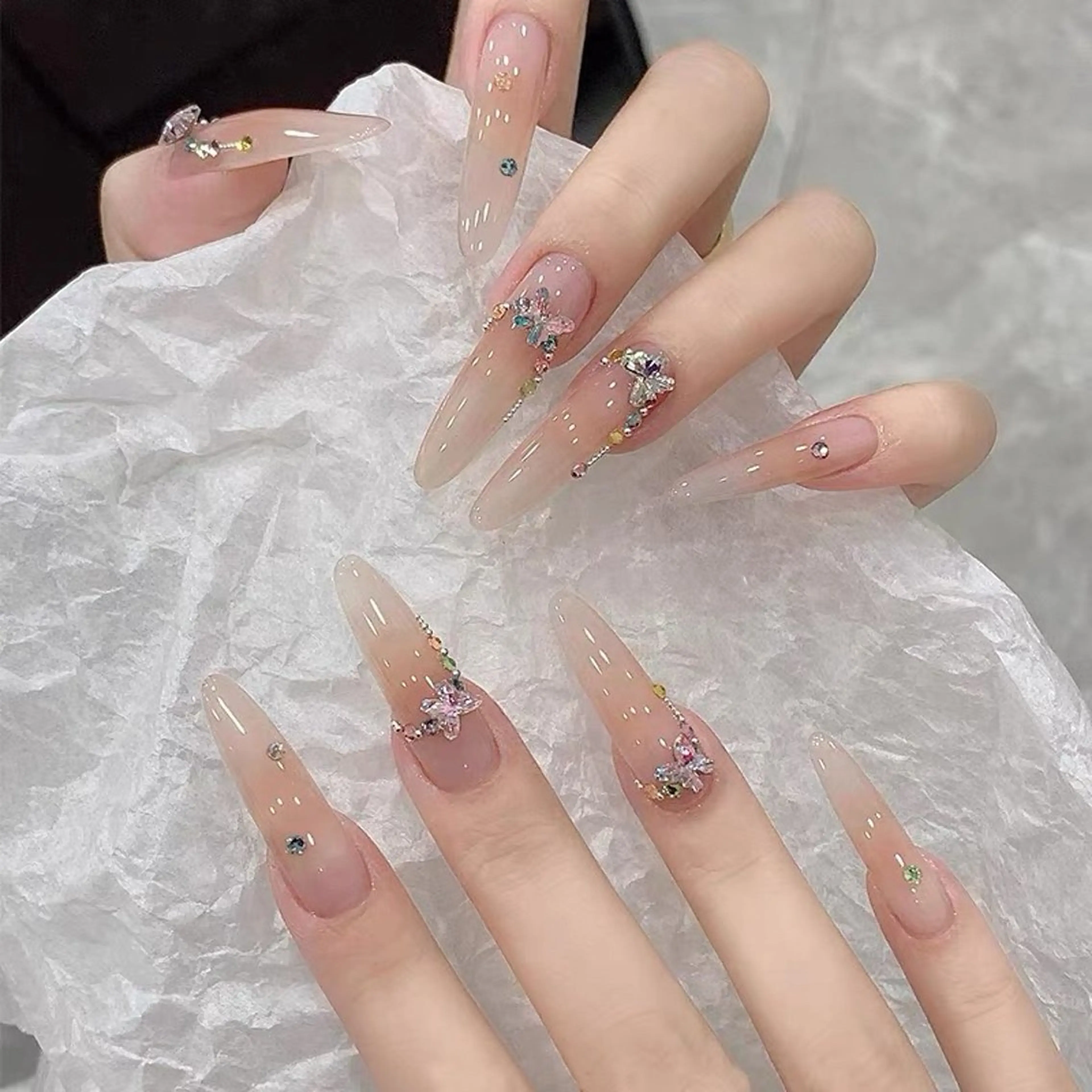 ネイル 菲菲ネイルサロン所属・FJ ネイルサロンのネイルデザイン