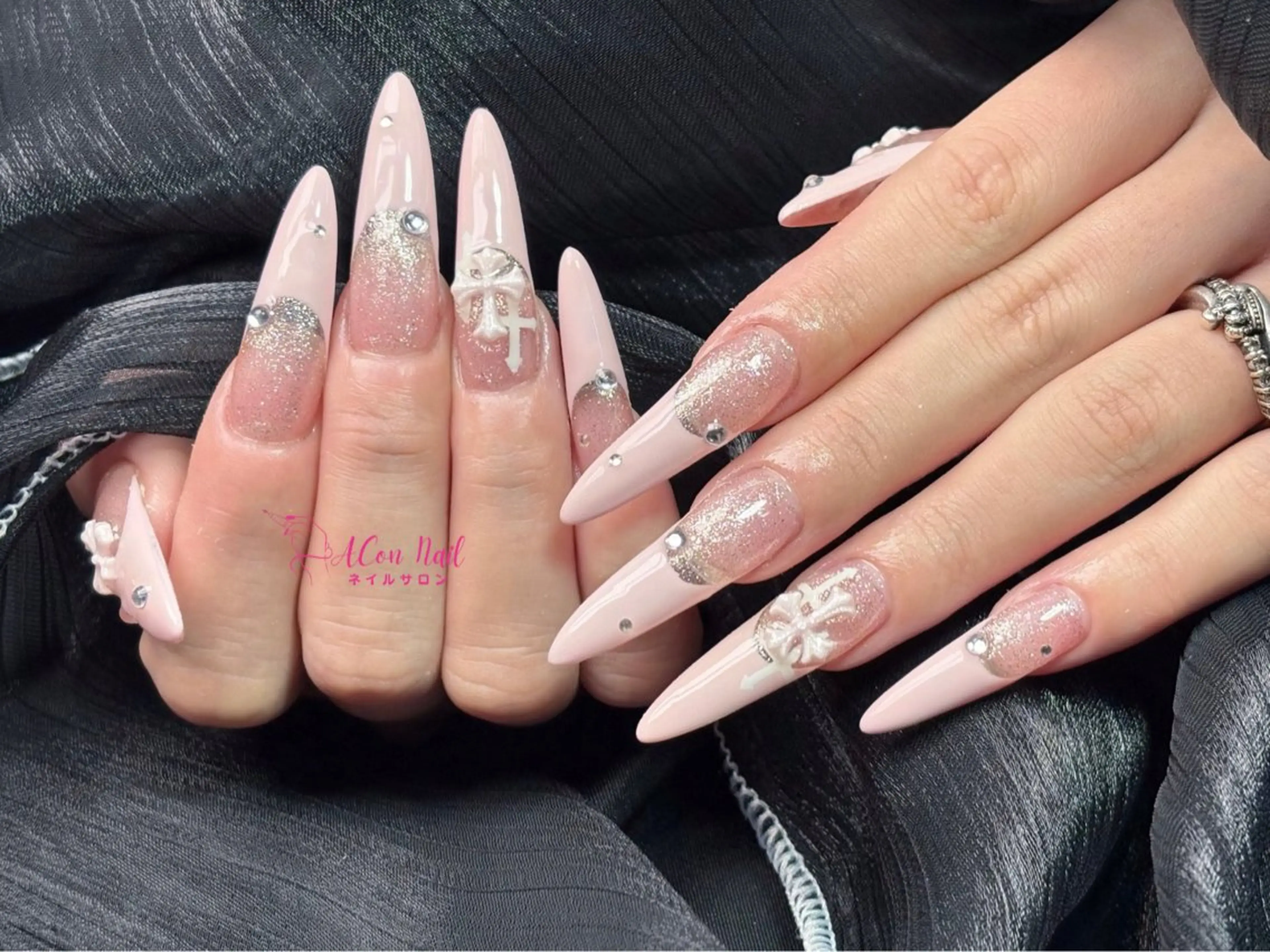 ネイル 桜ネイル 長さ出し フラワーネイル フレンチネイル ジェルネイル ハンドネイル ACon NailSalonのネイルデザイン