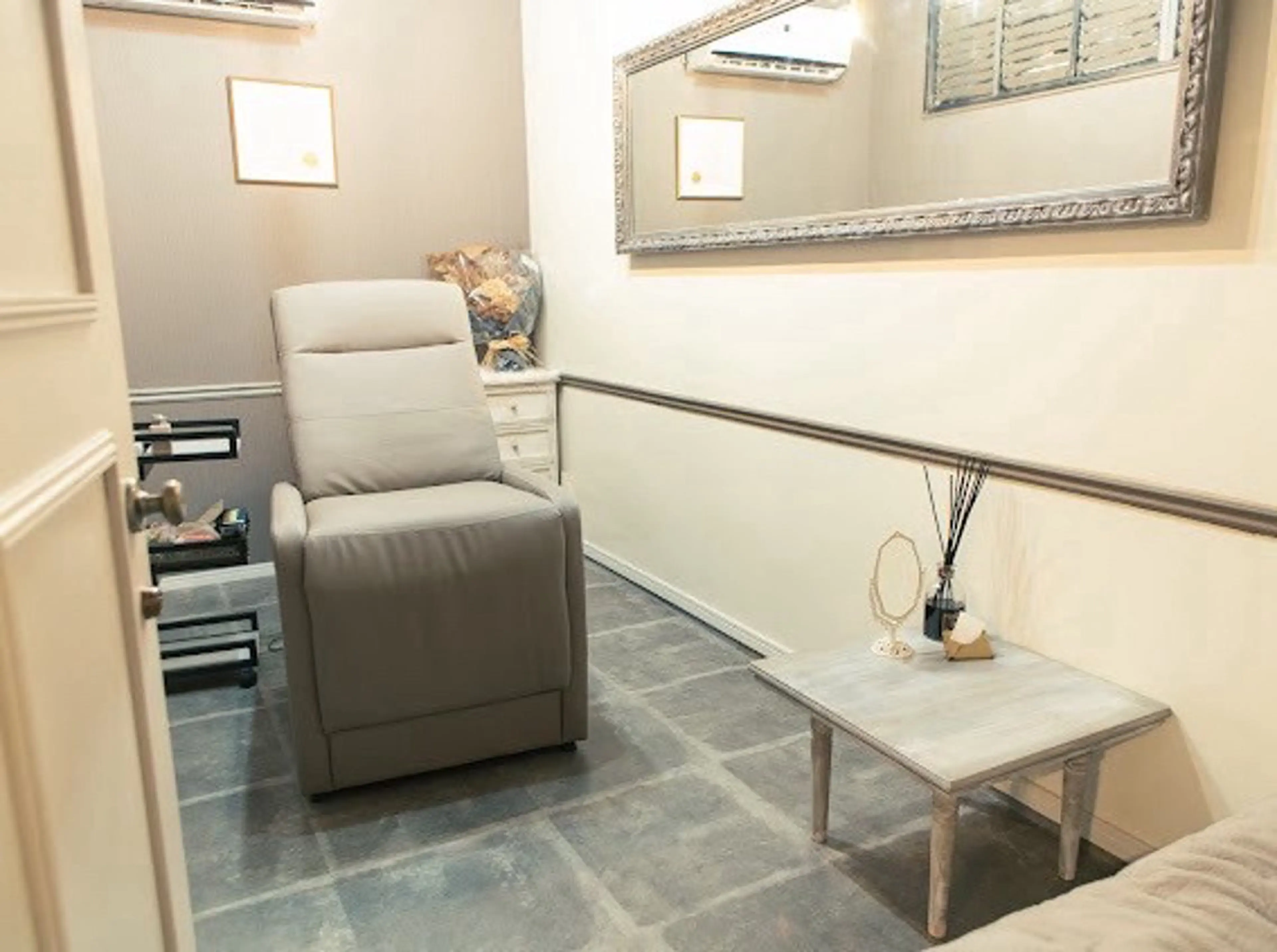 LASH MARY(ラッシュマリー)所属・平塚駅徒歩4分 💫ikumiのマツエク・マツパデザイン