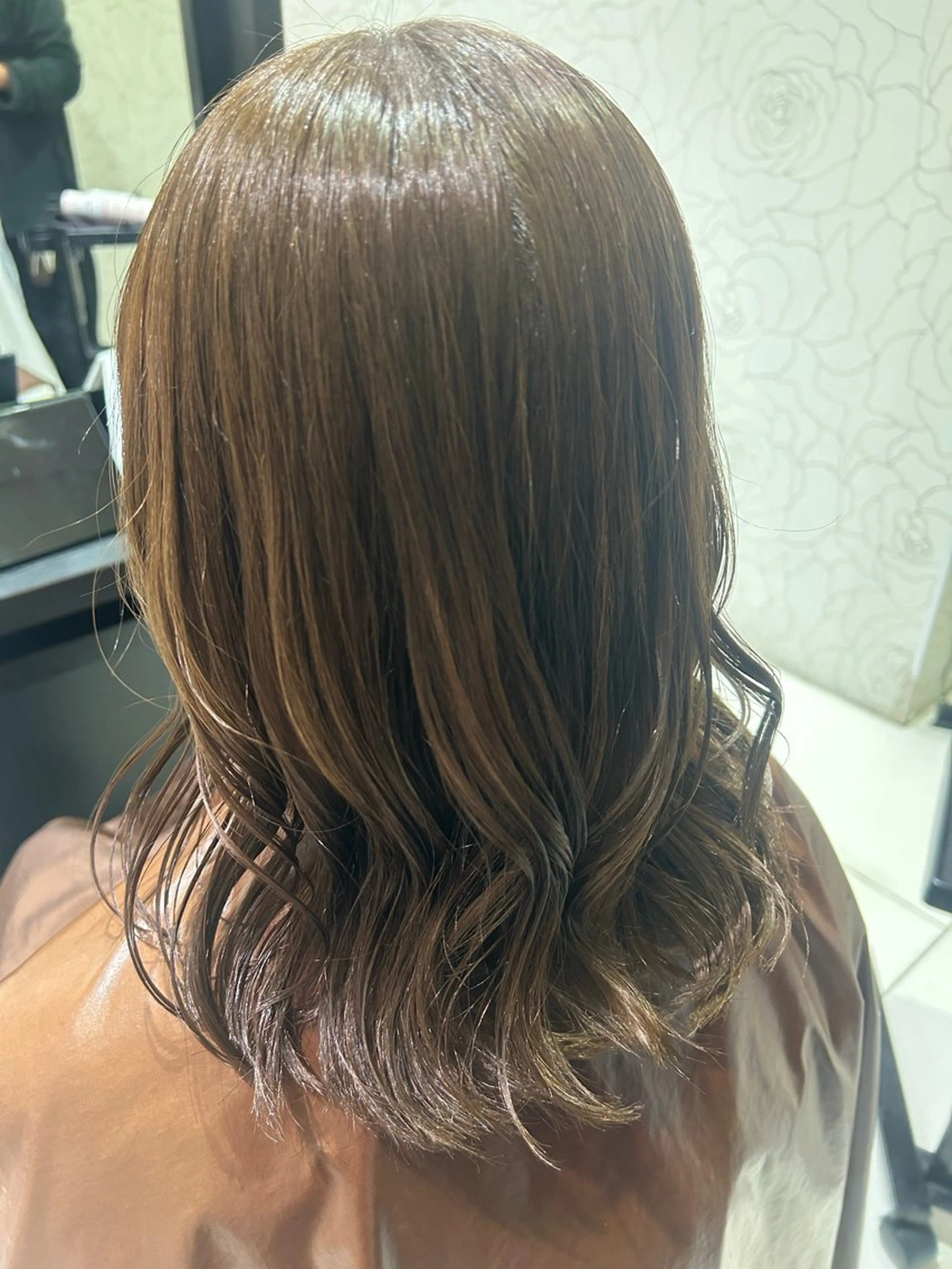 カラー 靍田 楓華のヘアスタイル
