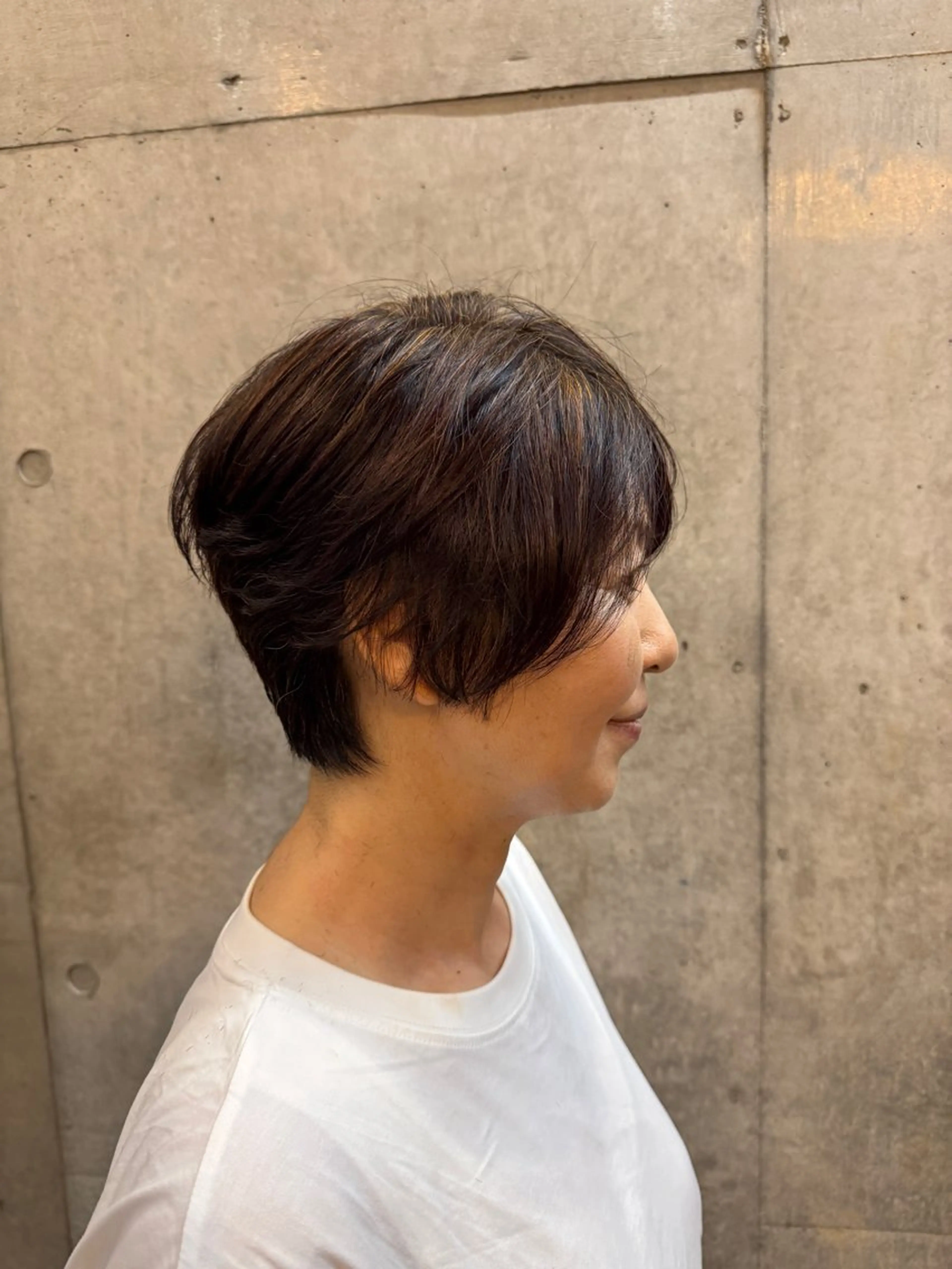 ショート ハンサムショート ショートヘア Fam 代官山所属・佐藤 百葉のヘアスタイル