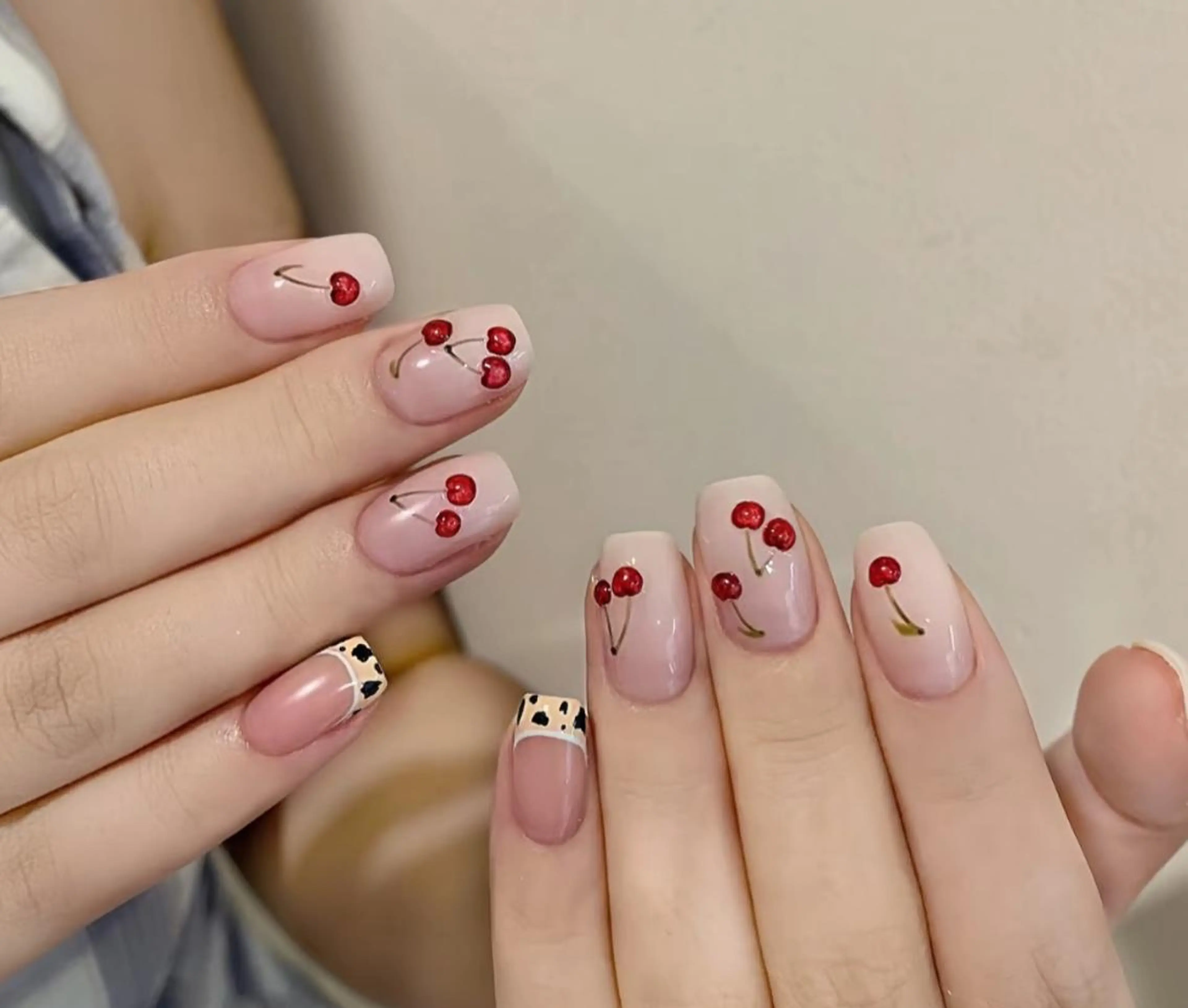 ネイル ハンドネイル TiTi Nail🫧のネイルデザイン