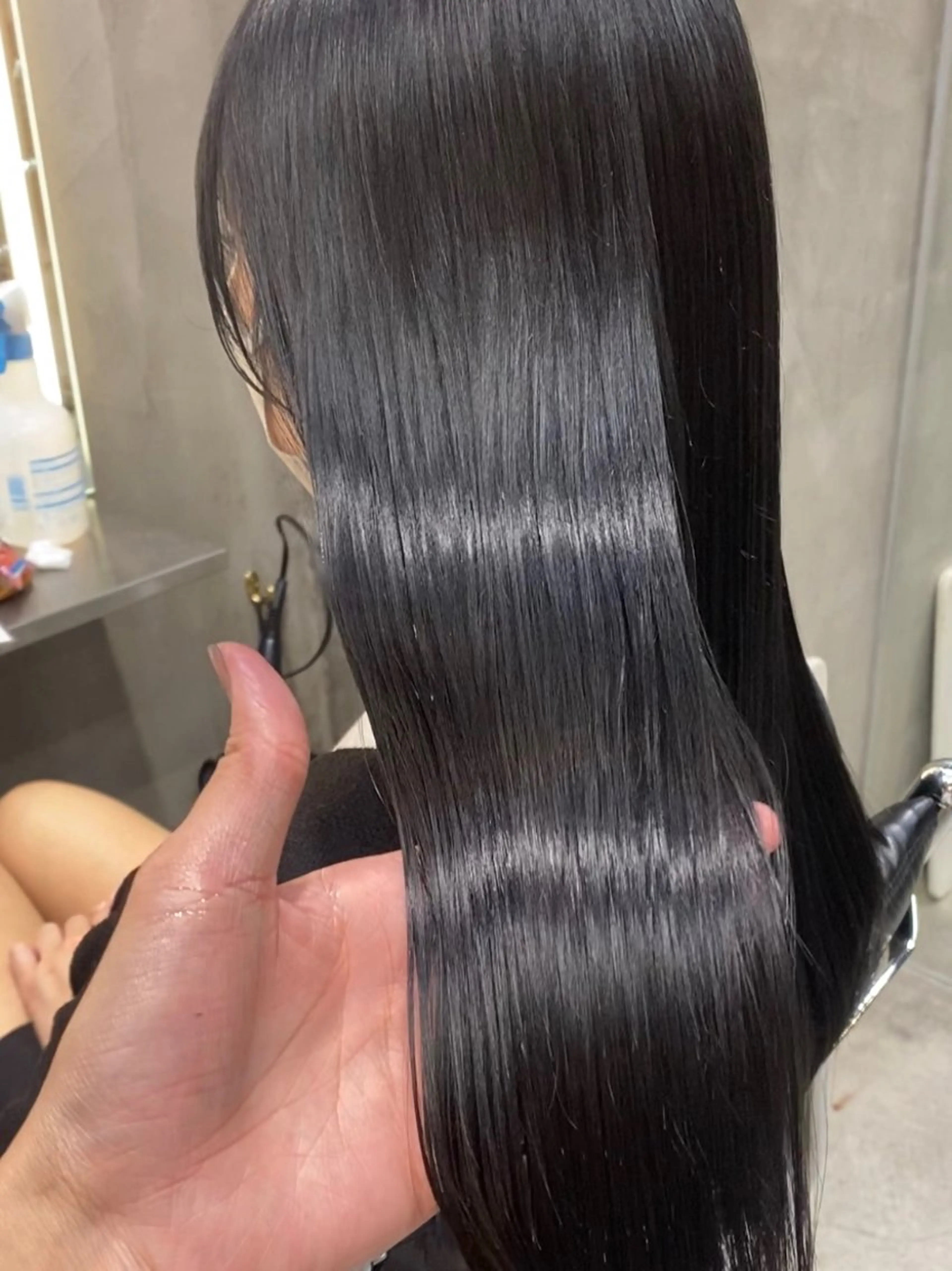 カラー 黒髪 ブルーカラー ブルーブラック 透明感カラー カット ヘアカラー トリートメント 透明感カラー🌿 グレージュ🐺陽介のヘアスタイル