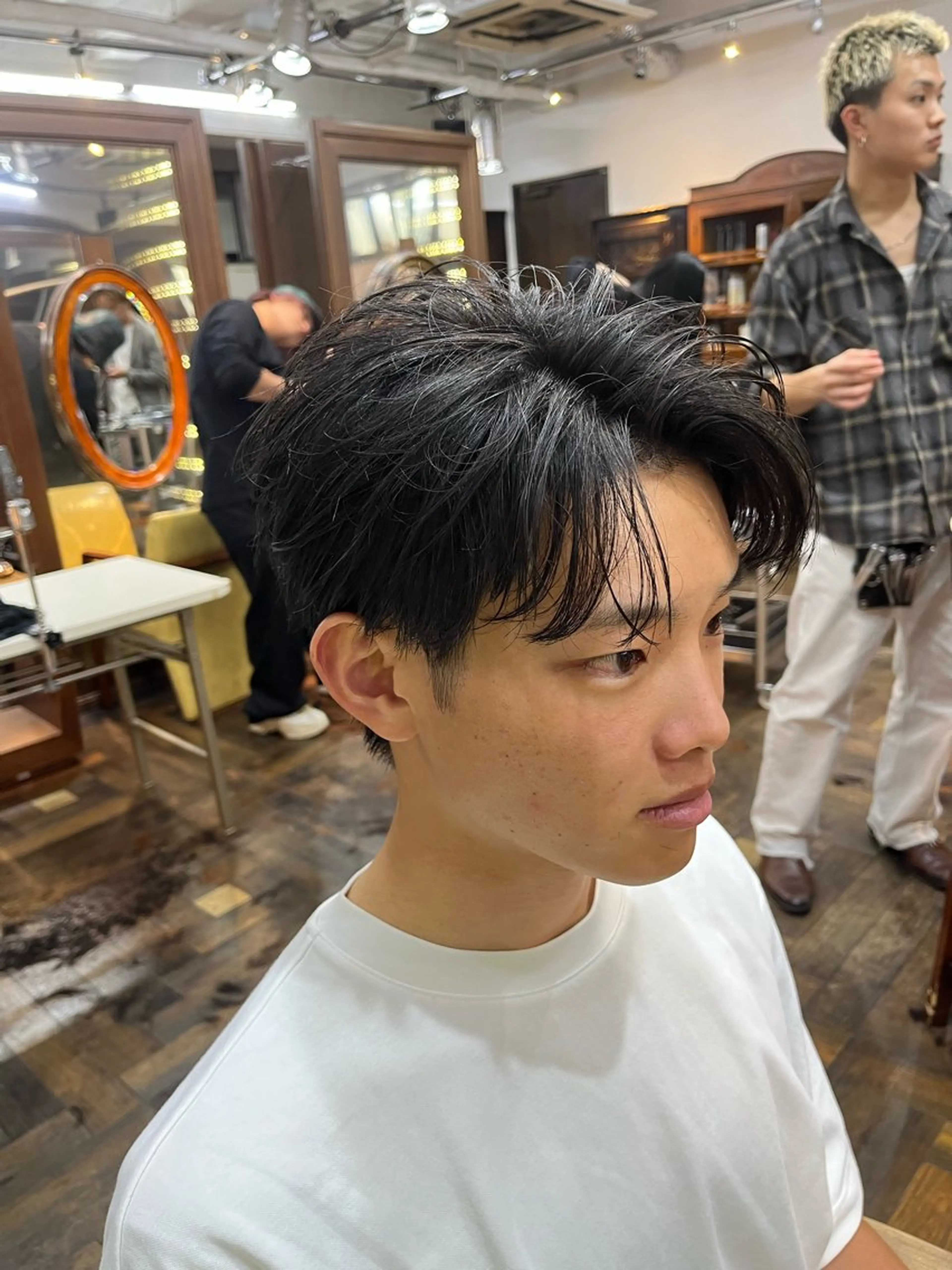 ショート メンズ 逢坂 智也のヘアスタイル