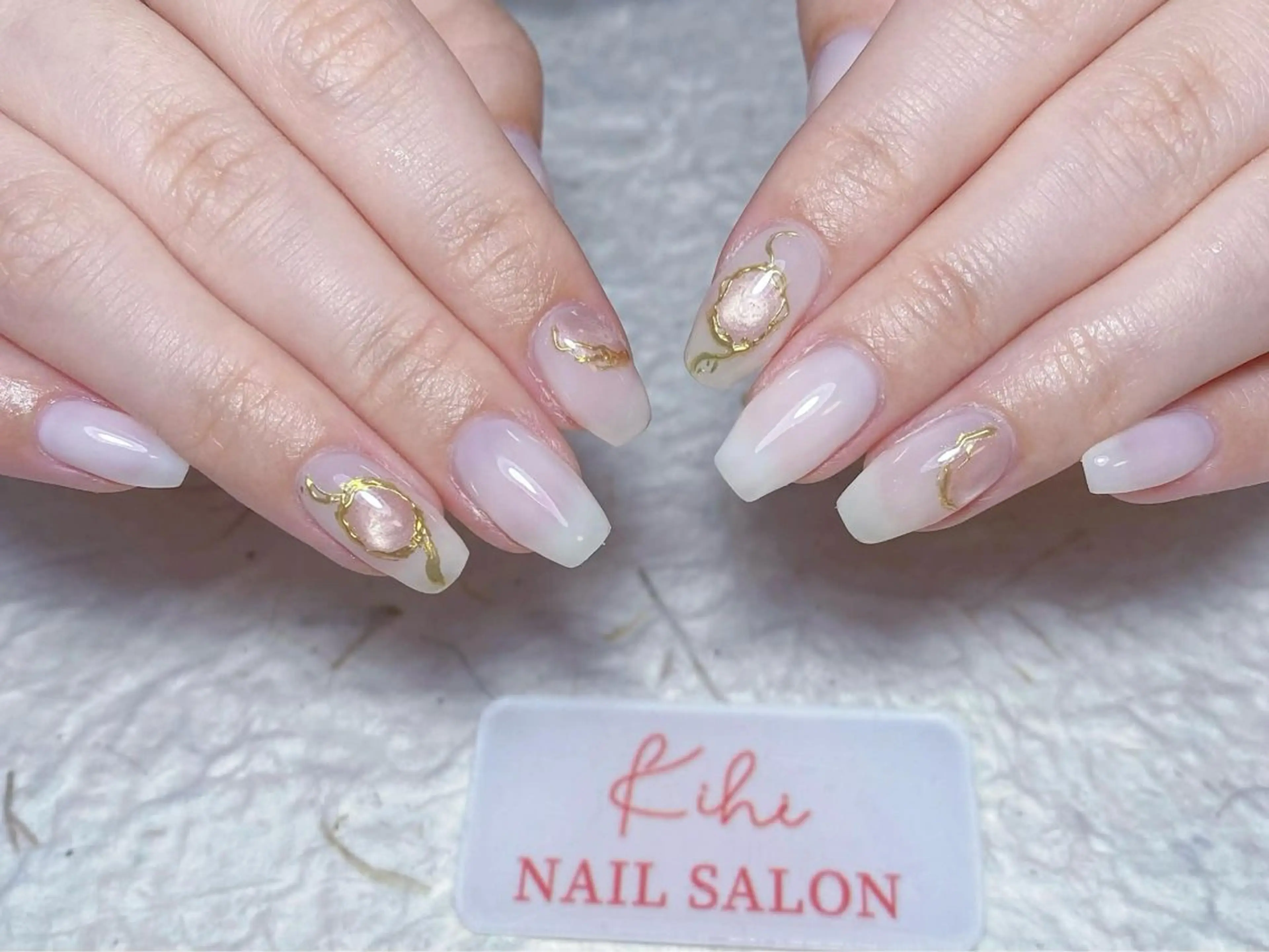 ネイル アートネイル フレンチネイル ジェルネイル グラデーション 韓国ネイル ハンドネイル ハンドケア さくら💮💮 【オフ無料】のネイルデザイン