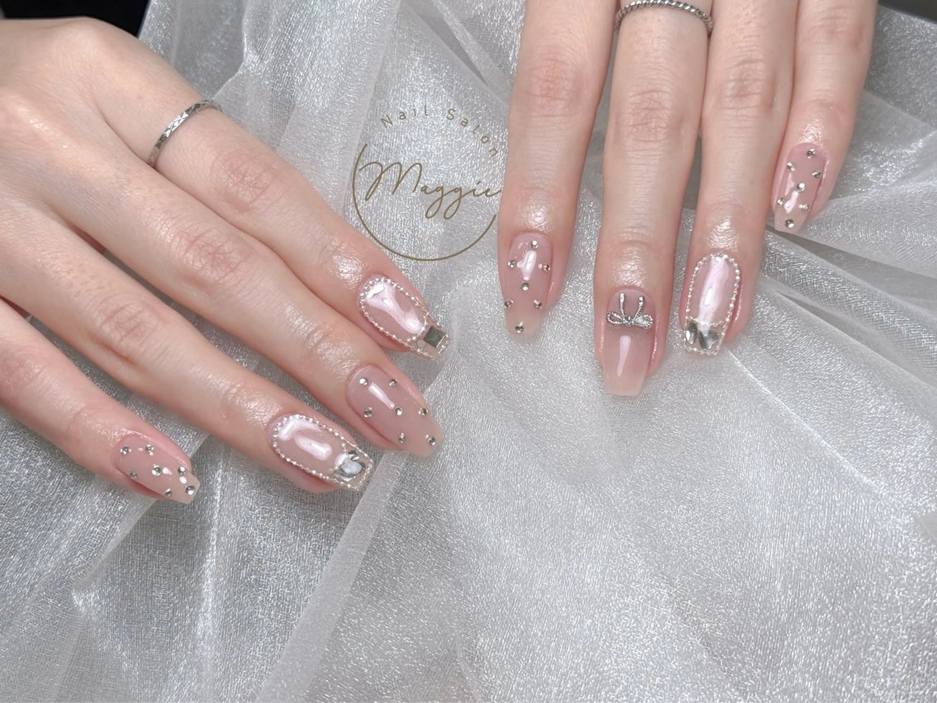 ネイル Maggie Nail🦩のネイルデザイン