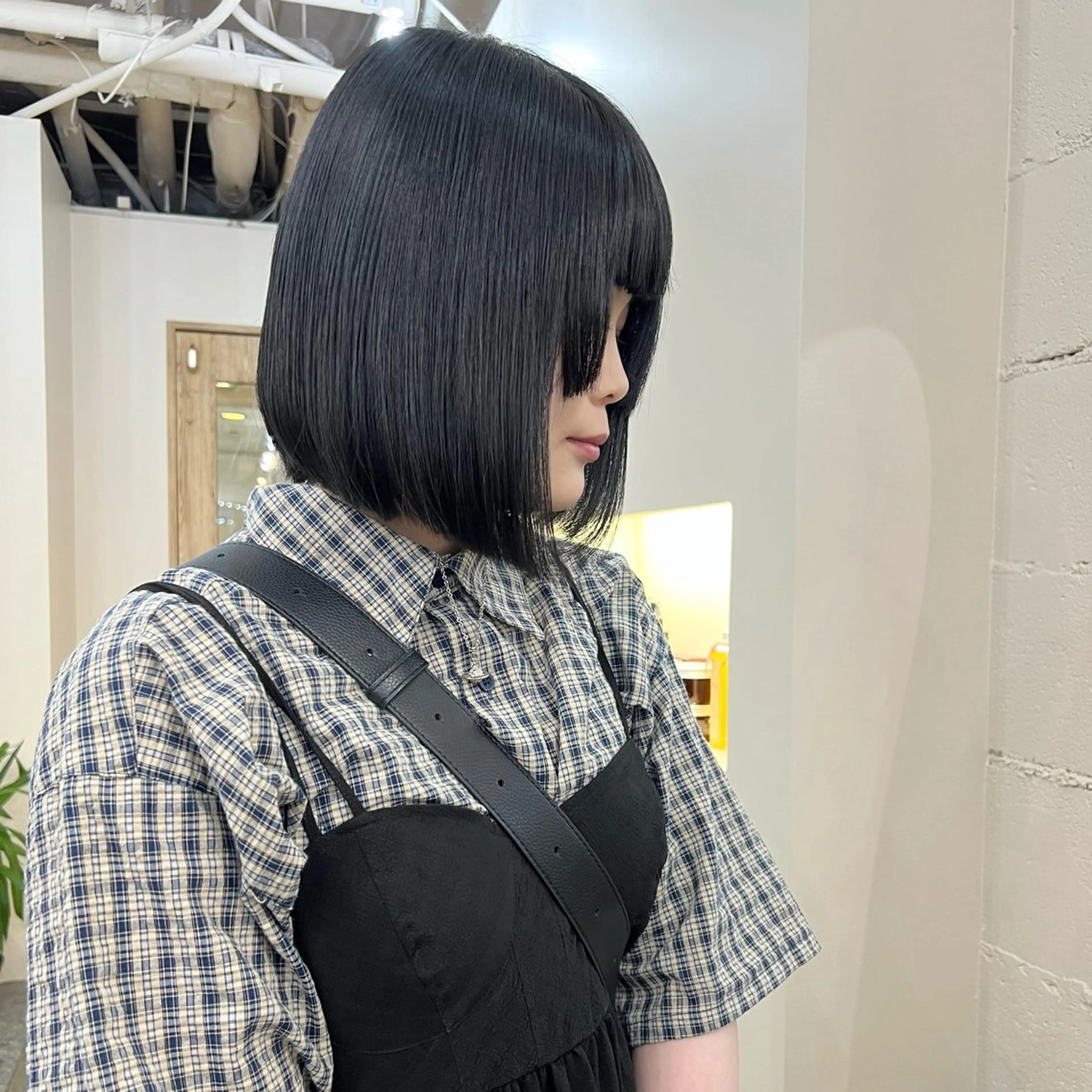 ショート 透明感カラー/顔周り 臼井逸美のヘアスタイル