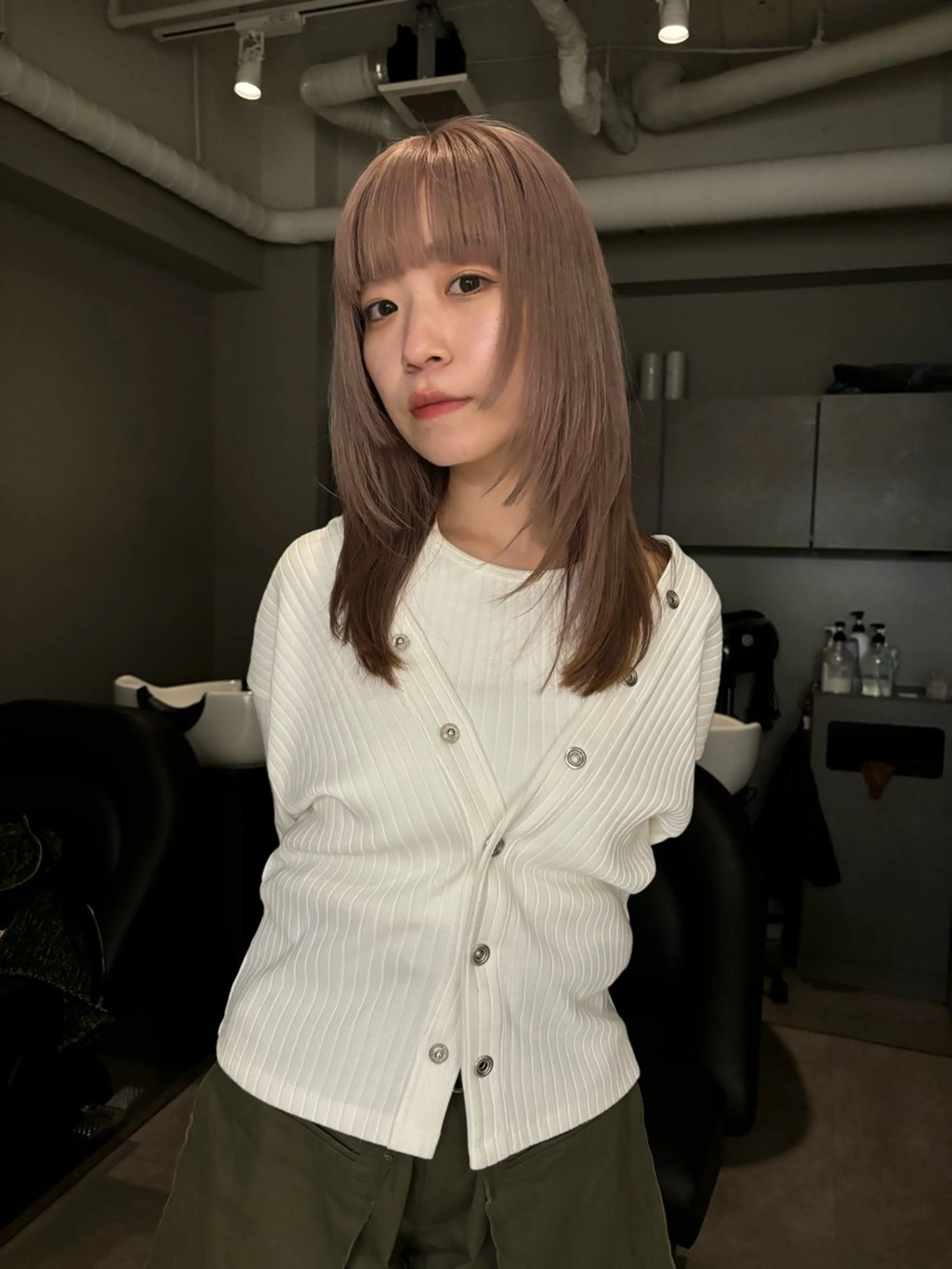 ミディアム カラー ハイトーン/ ボブ 中村麟のヘアスタイル