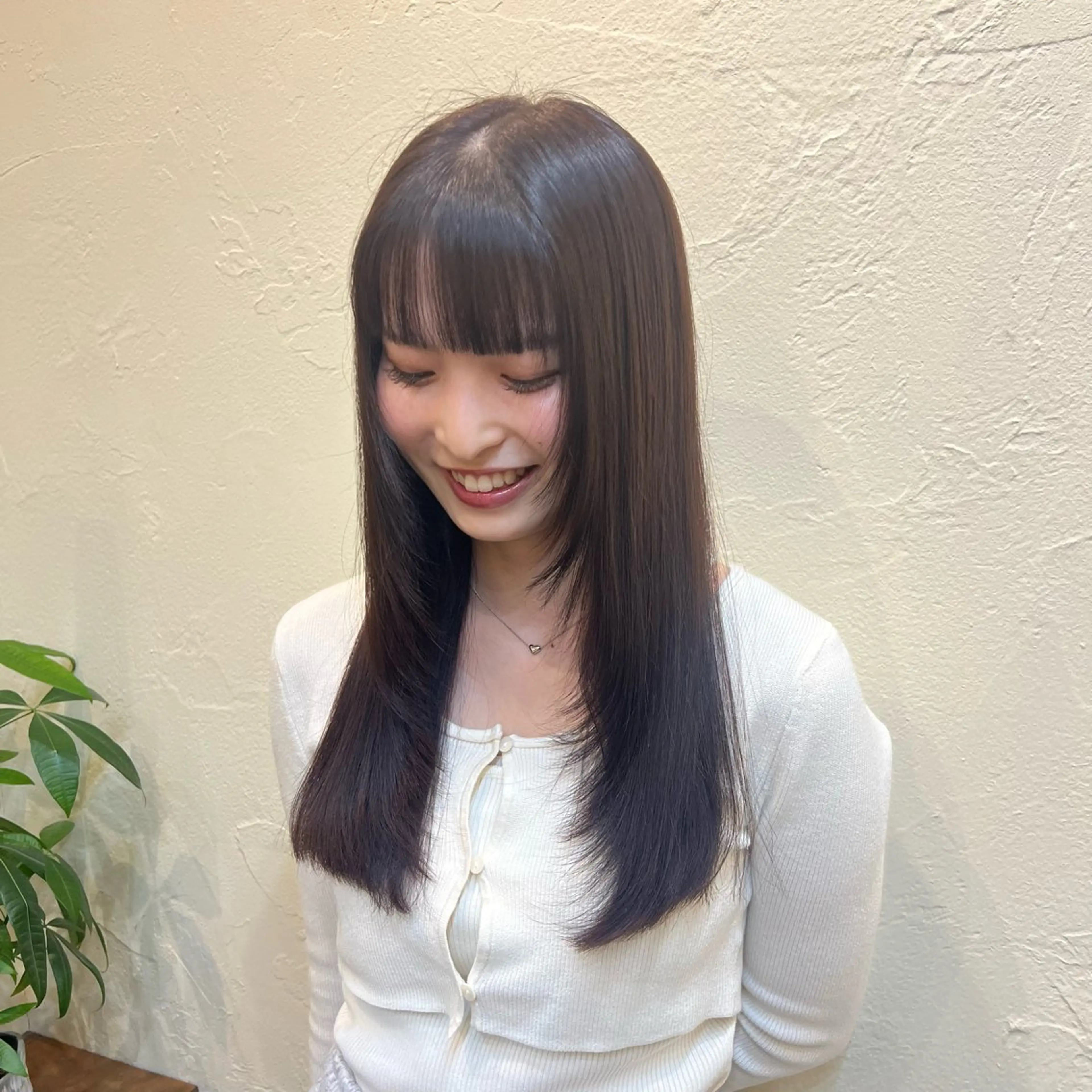 ロング カラー ブラウンカラー レイヤーカット 石黒 理々花のヘアスタイル