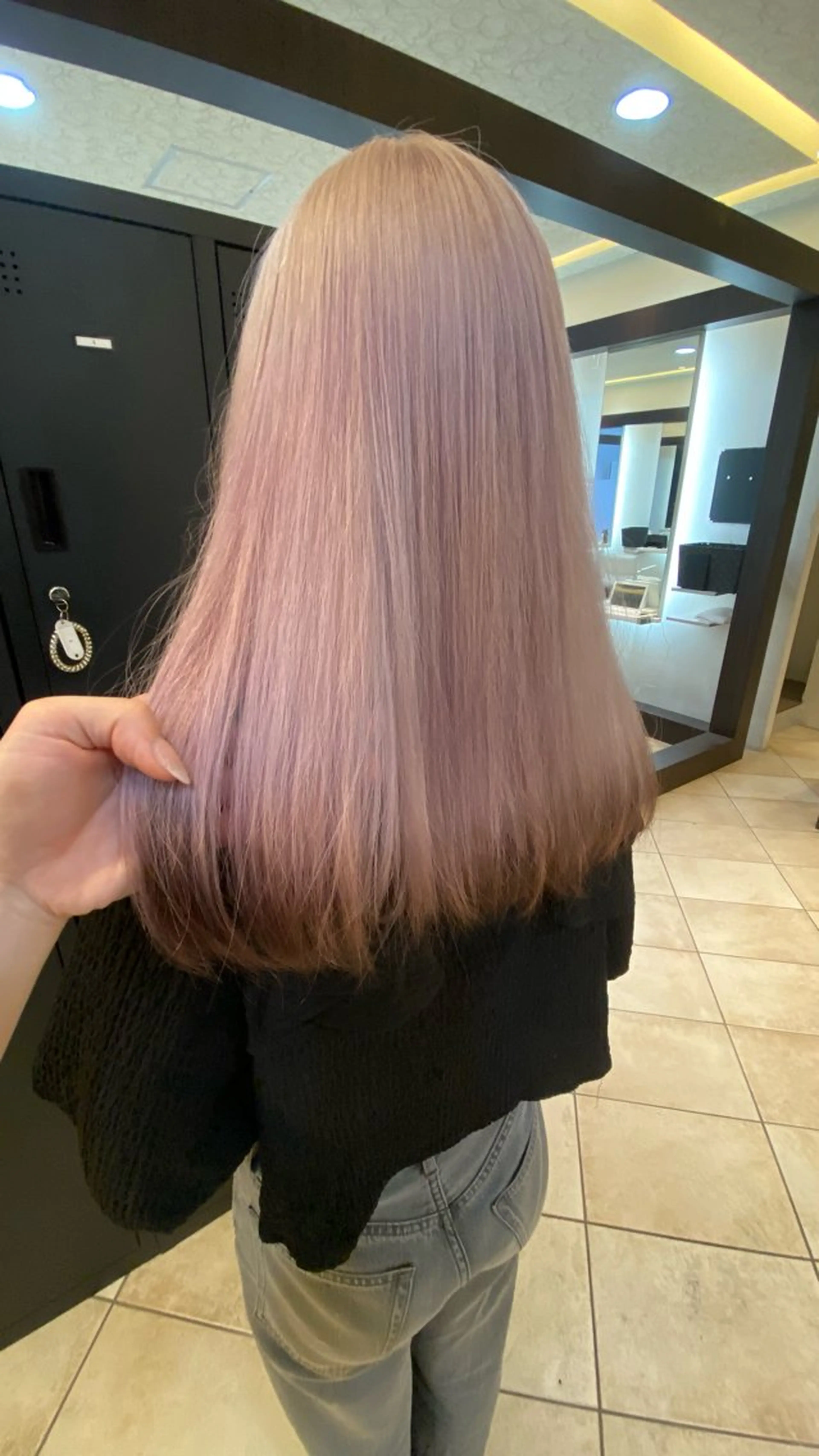 カラー seina🩰 ブリーチ/ヘアセットのヘアスタイル