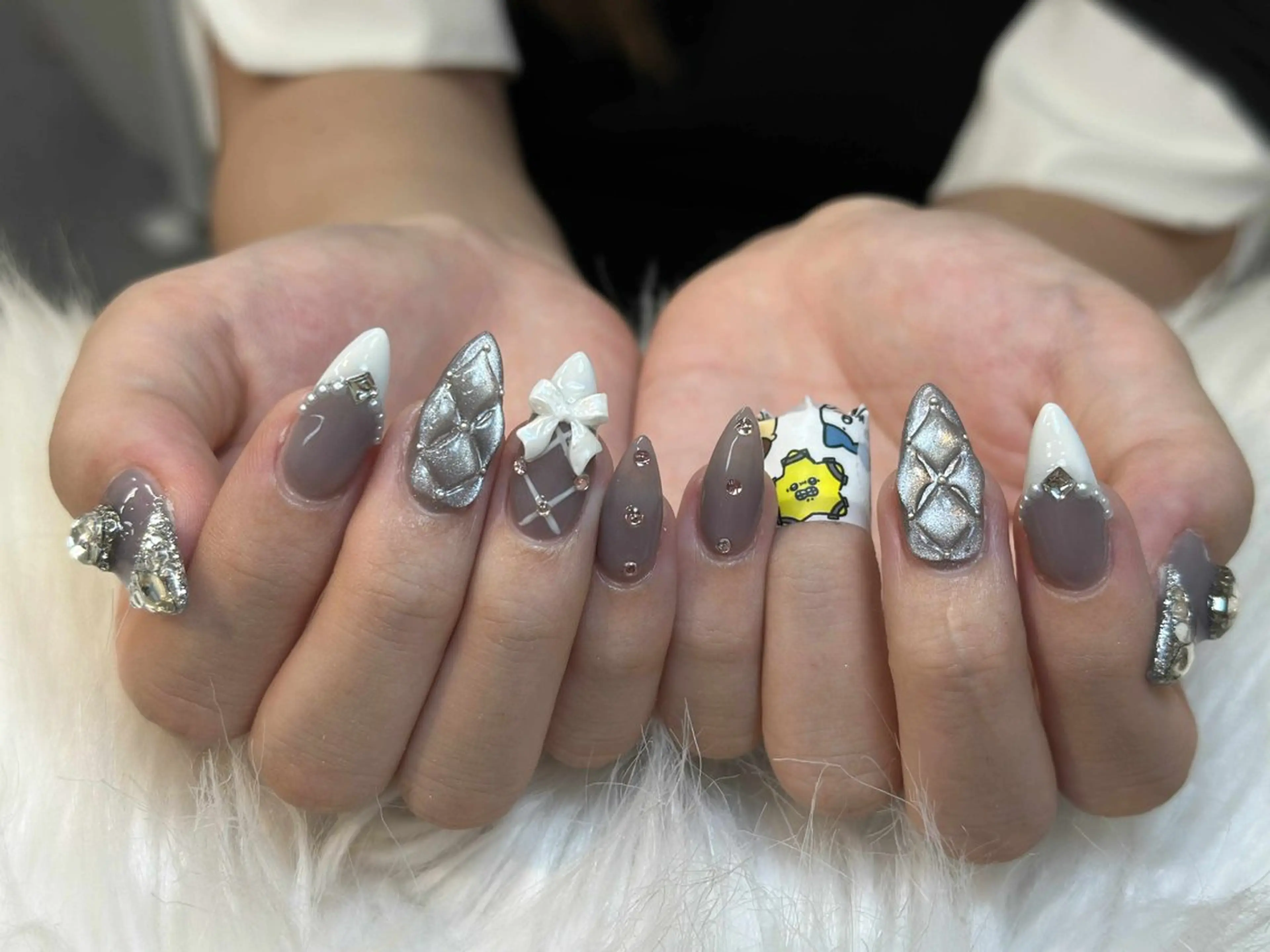 ネイル アートネイル ジェルネイル マグネットネイル ハンドネイル JennNail_ マオのネイルデザイン