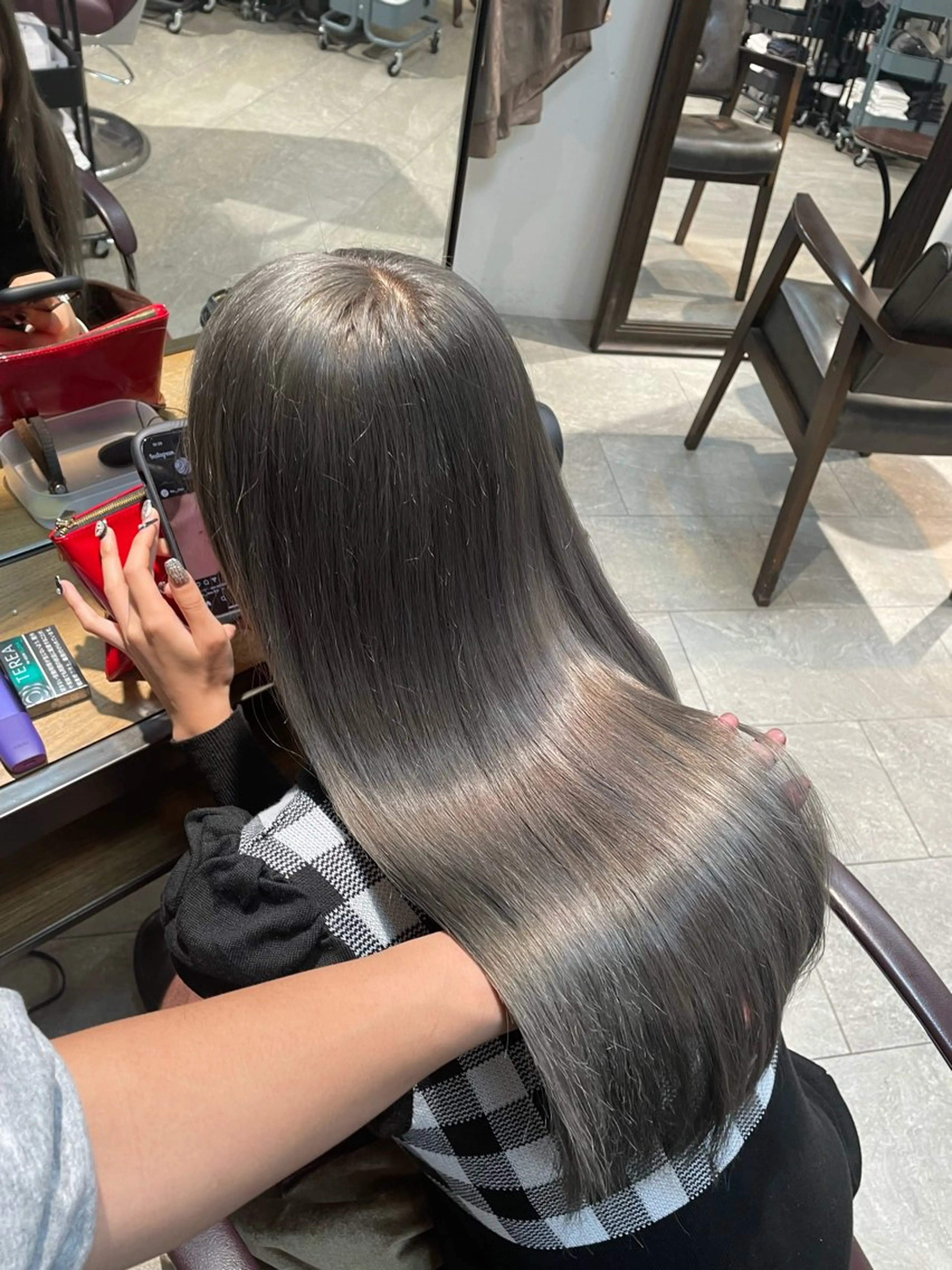 ロング カラー パーマ ヘアアレンジ ヘアカラー トリートメント ヘアセット ブリーチカラー🤍 颯馬🐈‍⬛のヘアスタイル