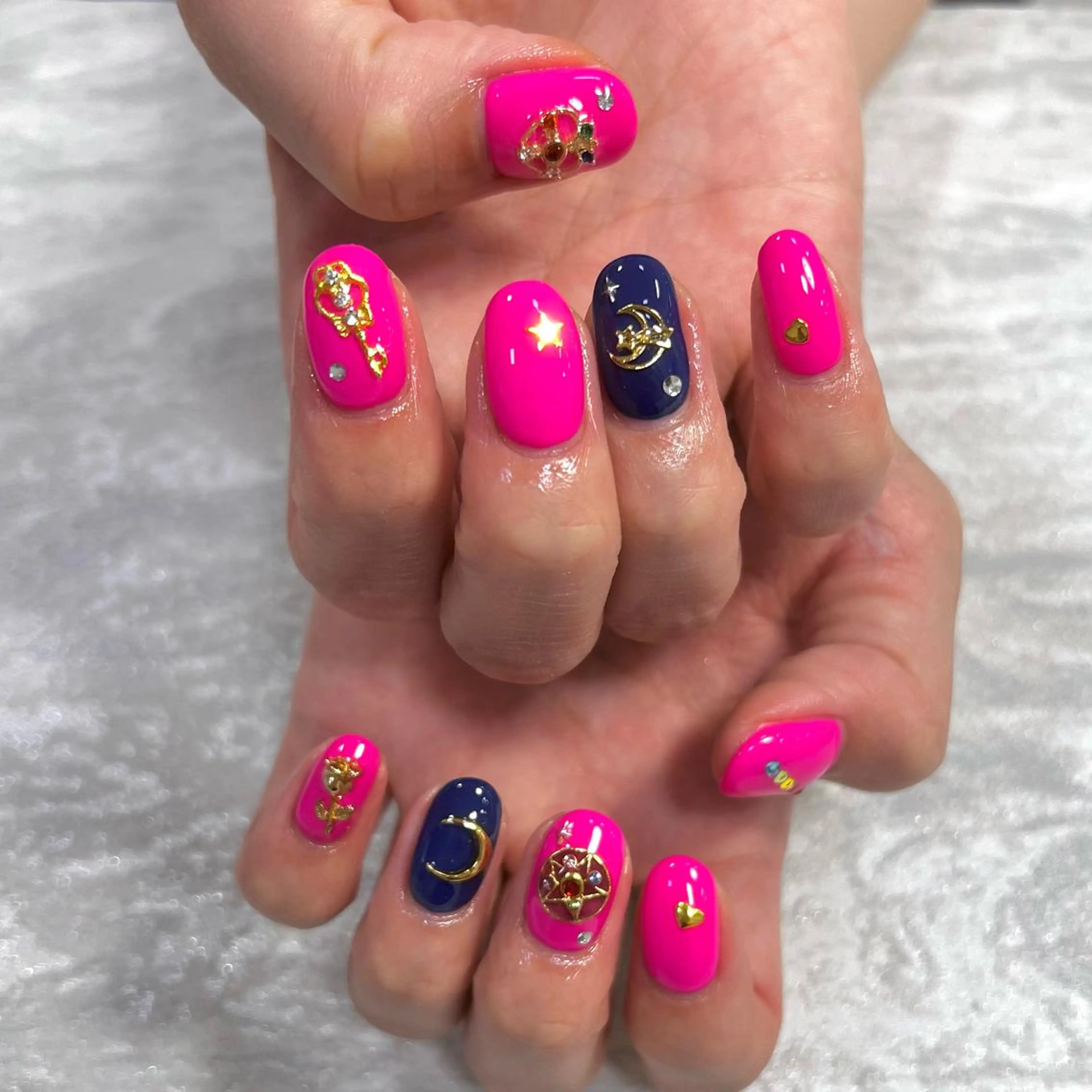 ネイル NAIL303所属・NAIL303 🛼 SHIORIのネイルデザイン