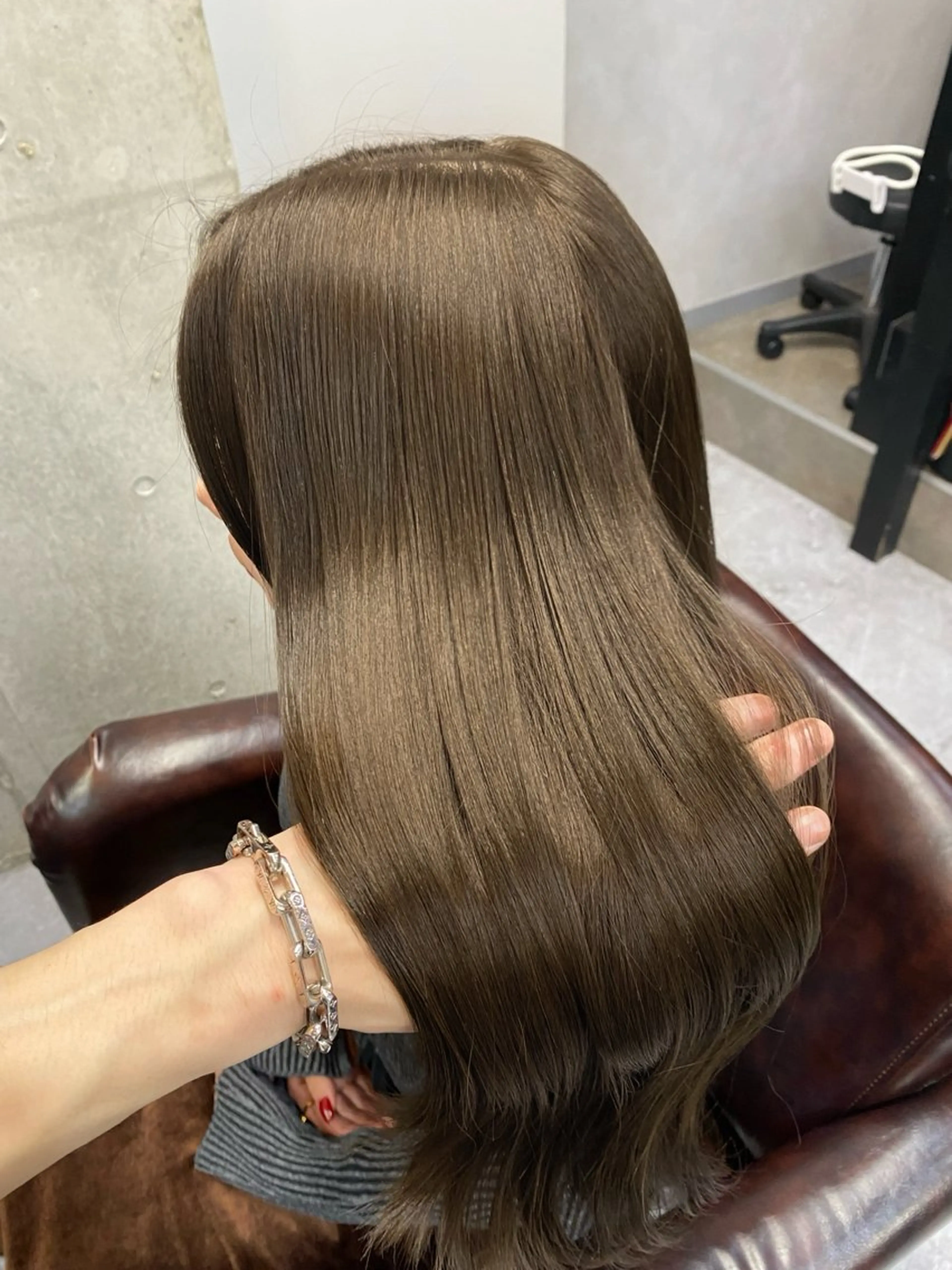 ロング カラー ブリーチ ケアカラー 透明感カラー ブリーチなしカラー 髪質改善 韓国/ワンホンヘア 髪質改善/MaCoのヘアスタイル