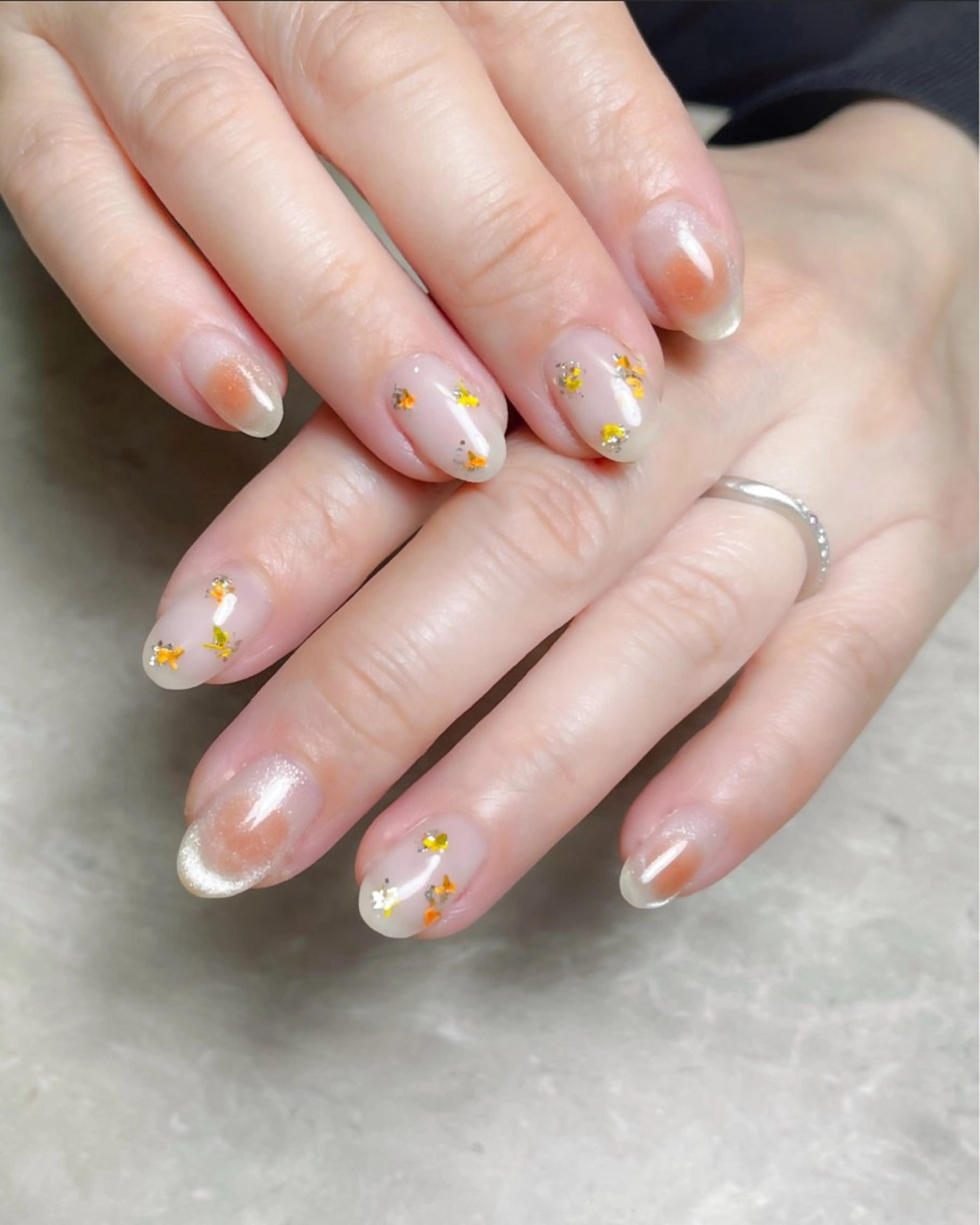 ネイル チークネイル フレンチネイル マグネットネイル マグネットフレンチ Li.m nail リム ネイルのネイルデザイン