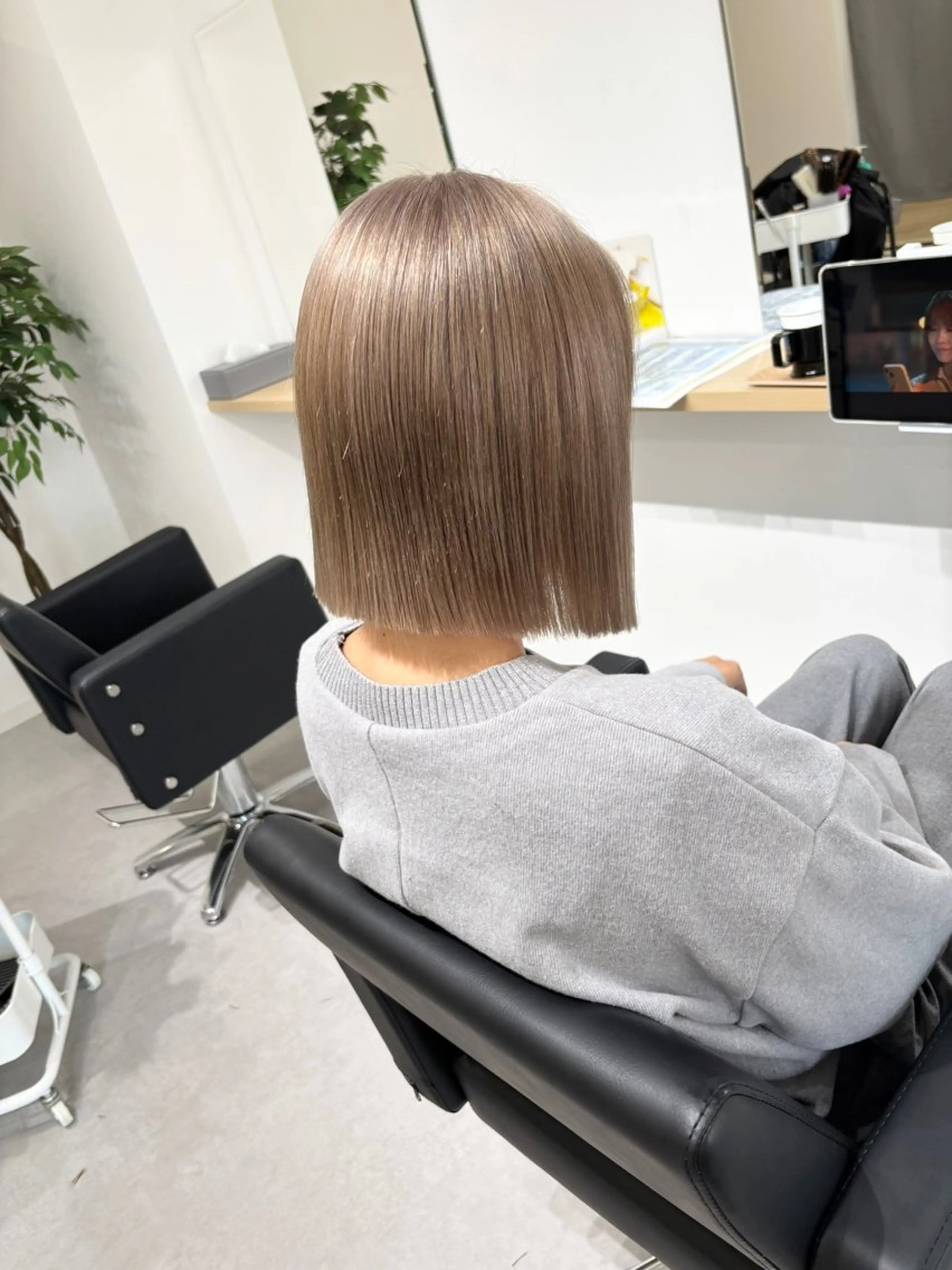 ショート ケアブリーチ 黒瀬有汰のヘアスタイル