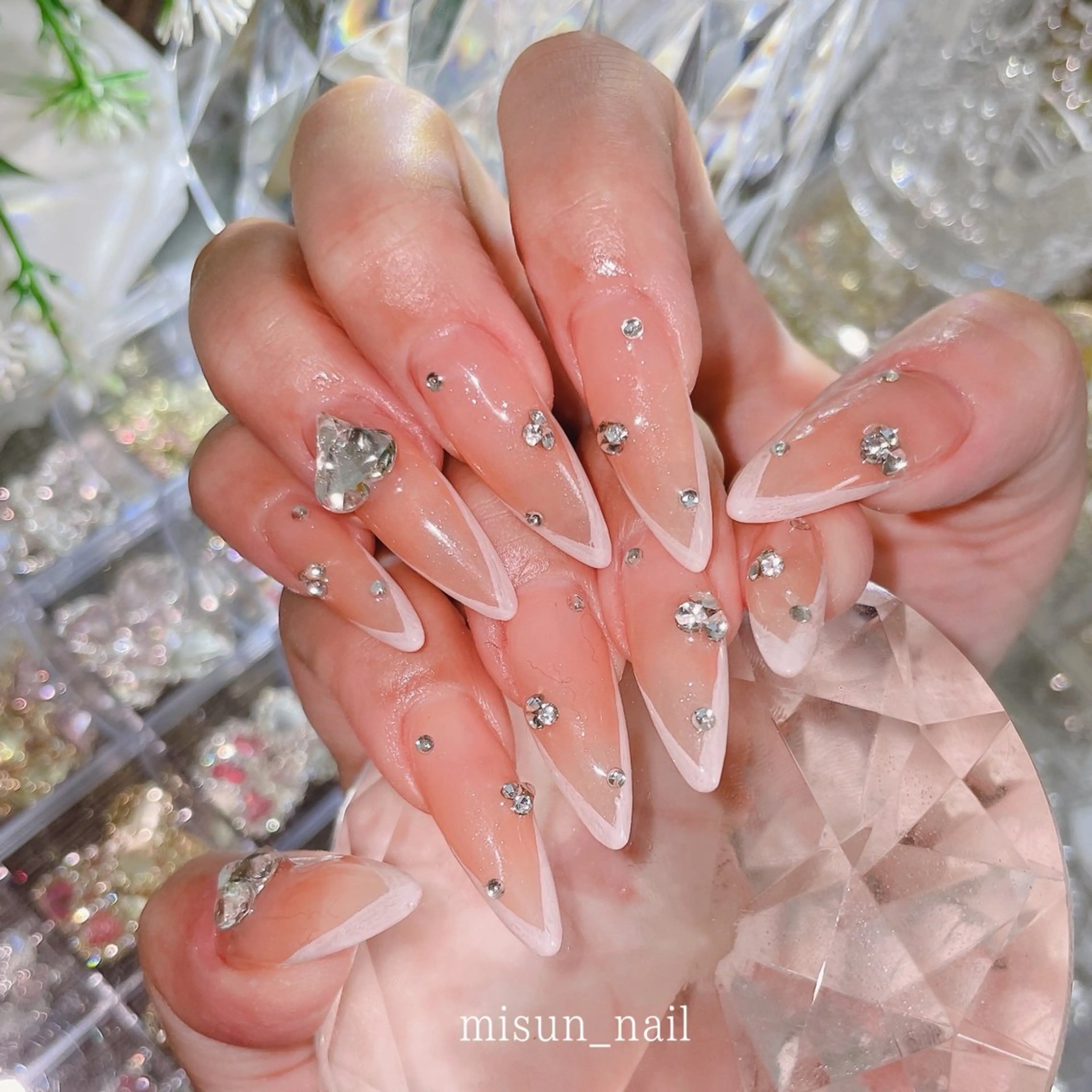 ネイル アートネイル オーロラネイル チークネイル 長さ出し フラッシュネイル misun_ nailのネイルデザイン