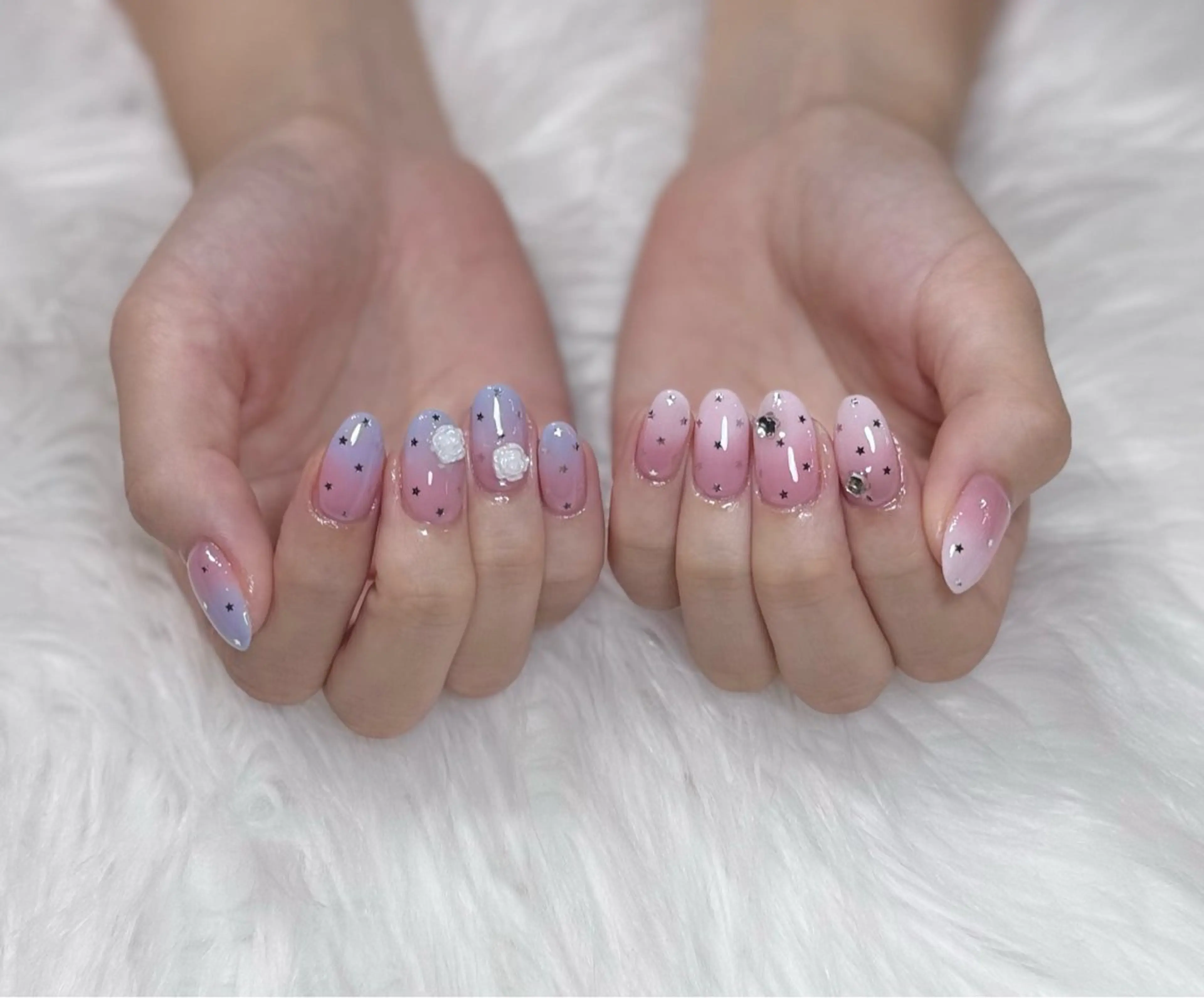 ネイル アートネイル オーロラネイル ジェルネイル 韓国ネイル ロングネイル ハンドネイル Nichi Nailsのネイルデザイン