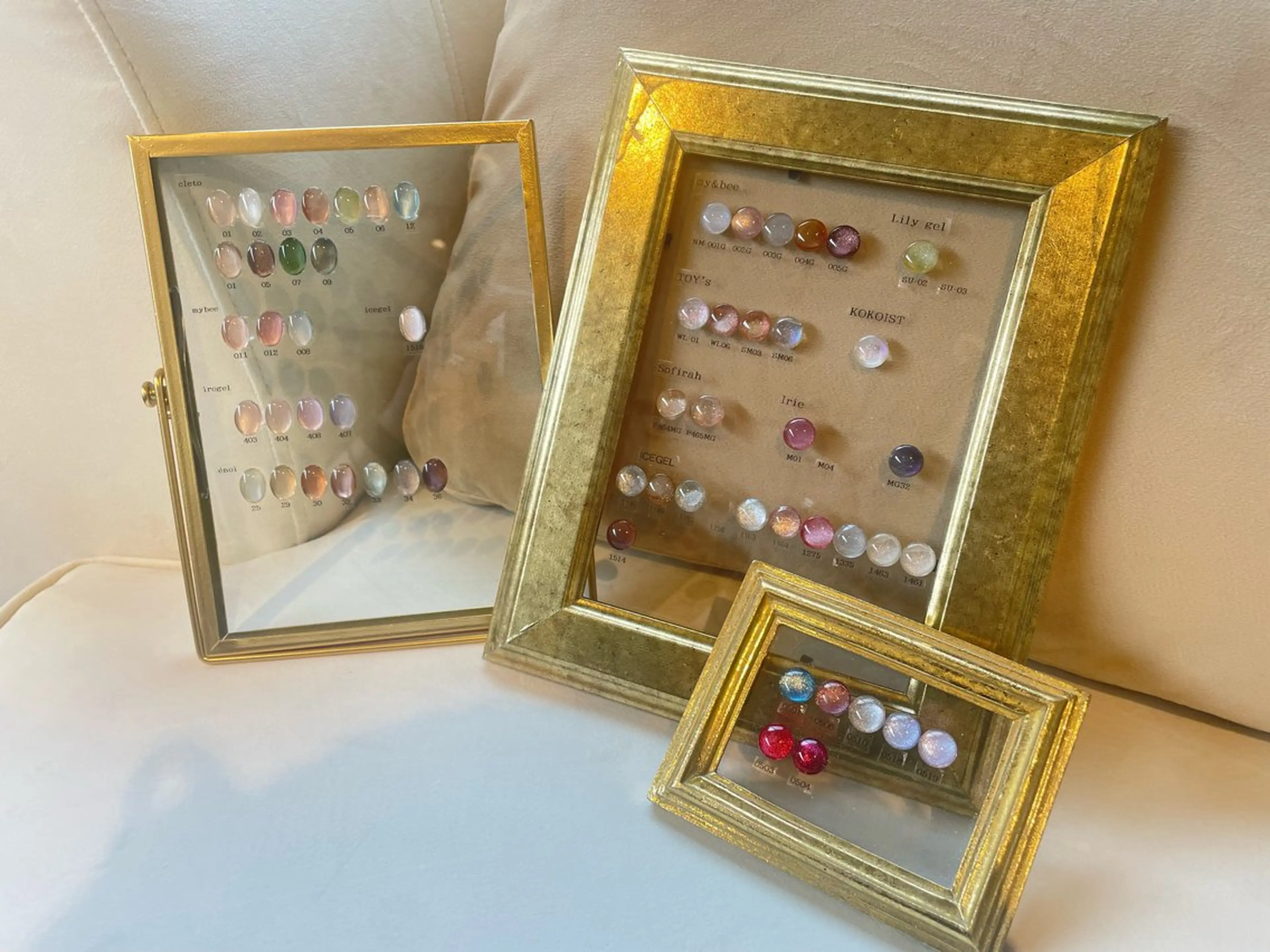 ネイル キラキラネイル マグネットネイル 本町ネイルサロン into_ ぬーのネイルデザイン