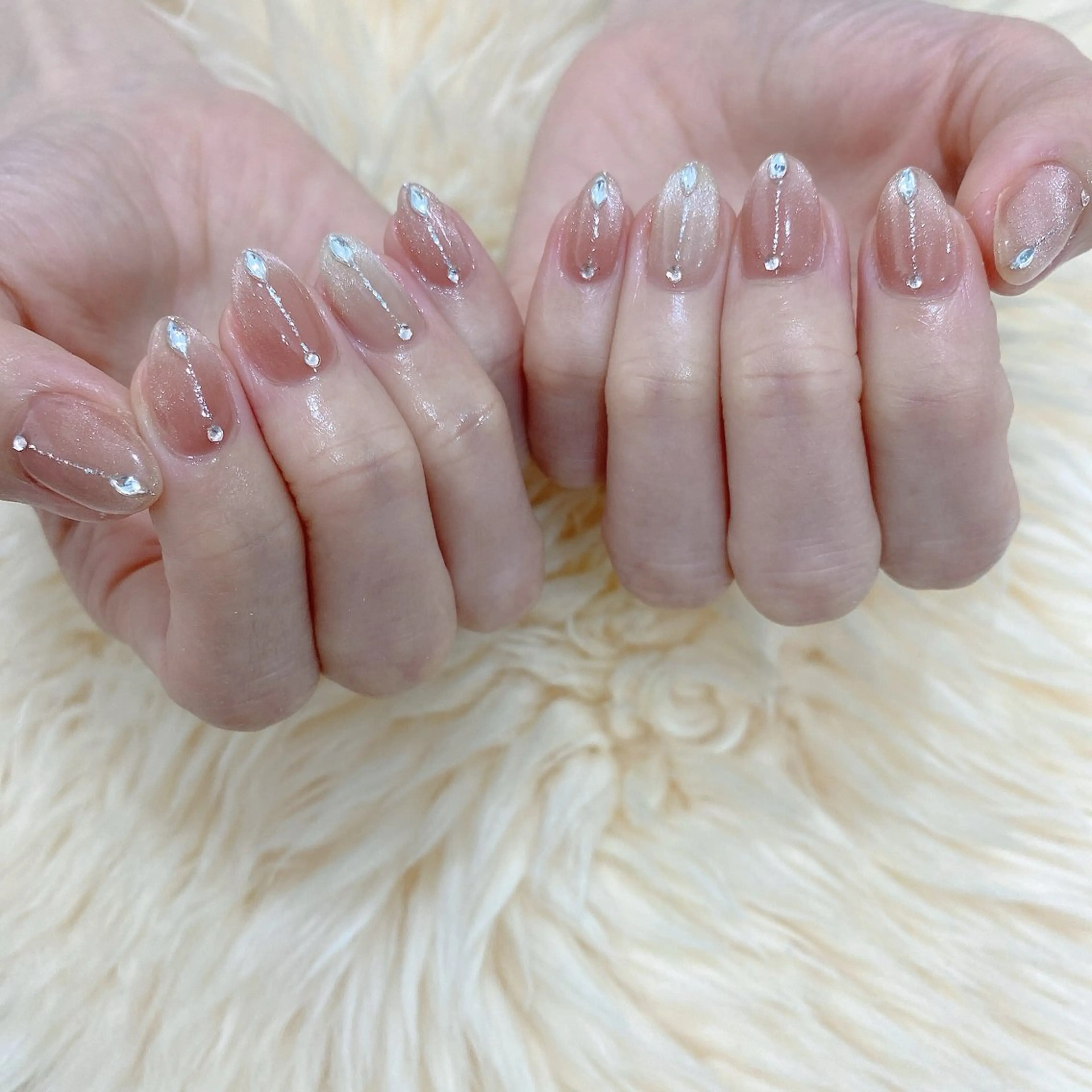 ネイル フレンチネイル ハンドネイル SOL NAILのネイルデザイン