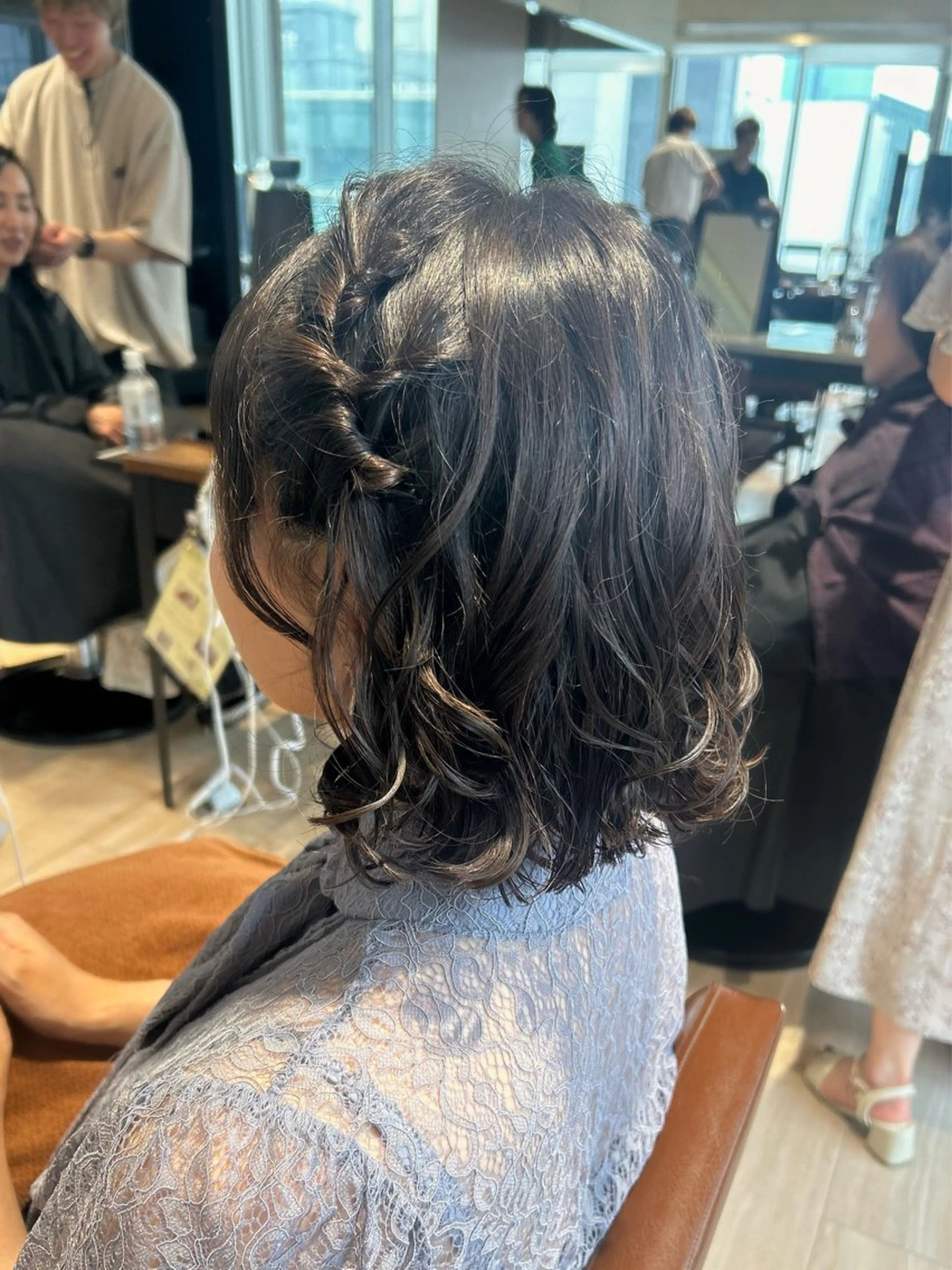 ショート カラー ヘアアレンジ ボブ ヘアセット 髙木美緒🌿 レイヤー/アレンジのヘアスタイル