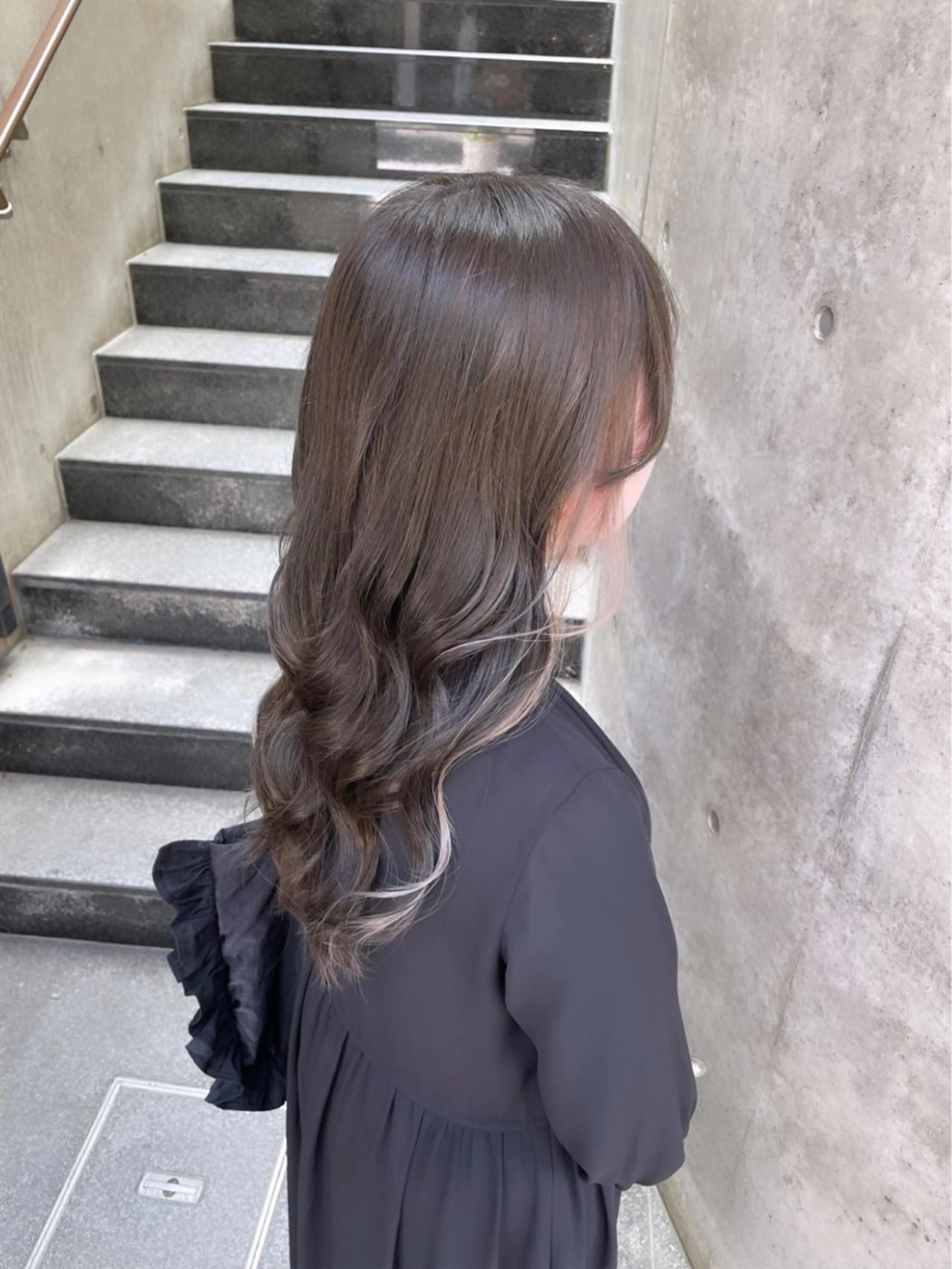 【ミニモ限定】ケアブリーチ+イヤリングカラー+3STEPダメージケアトリートメントの写真