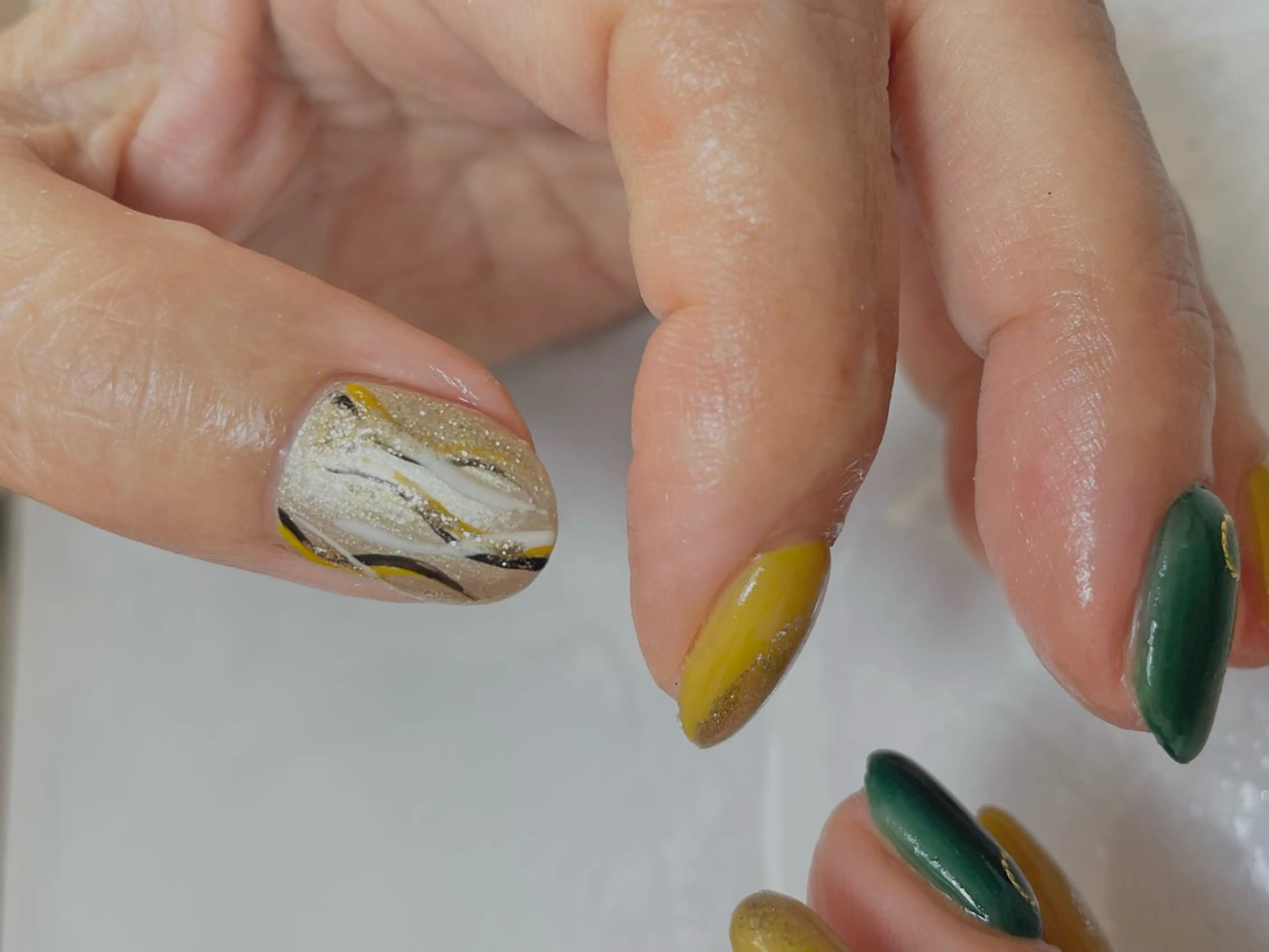 ネイル 宮當 絵里果のネイルデザイン