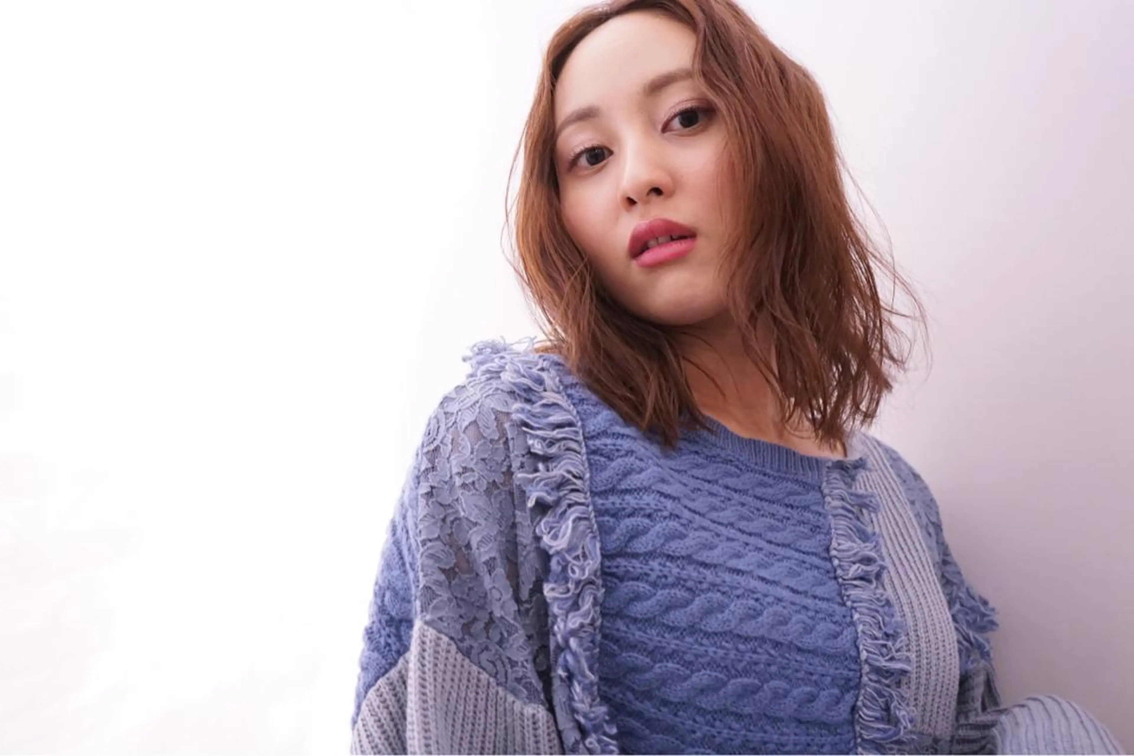 セミロング カラー パーマ ヘアアレンジ セミロングパーマ ベージュカラー ブラウンカラー ブラウンベージュ カット ヘアカラー 可愛いを作る神 ナオヒロのヘアスタイル