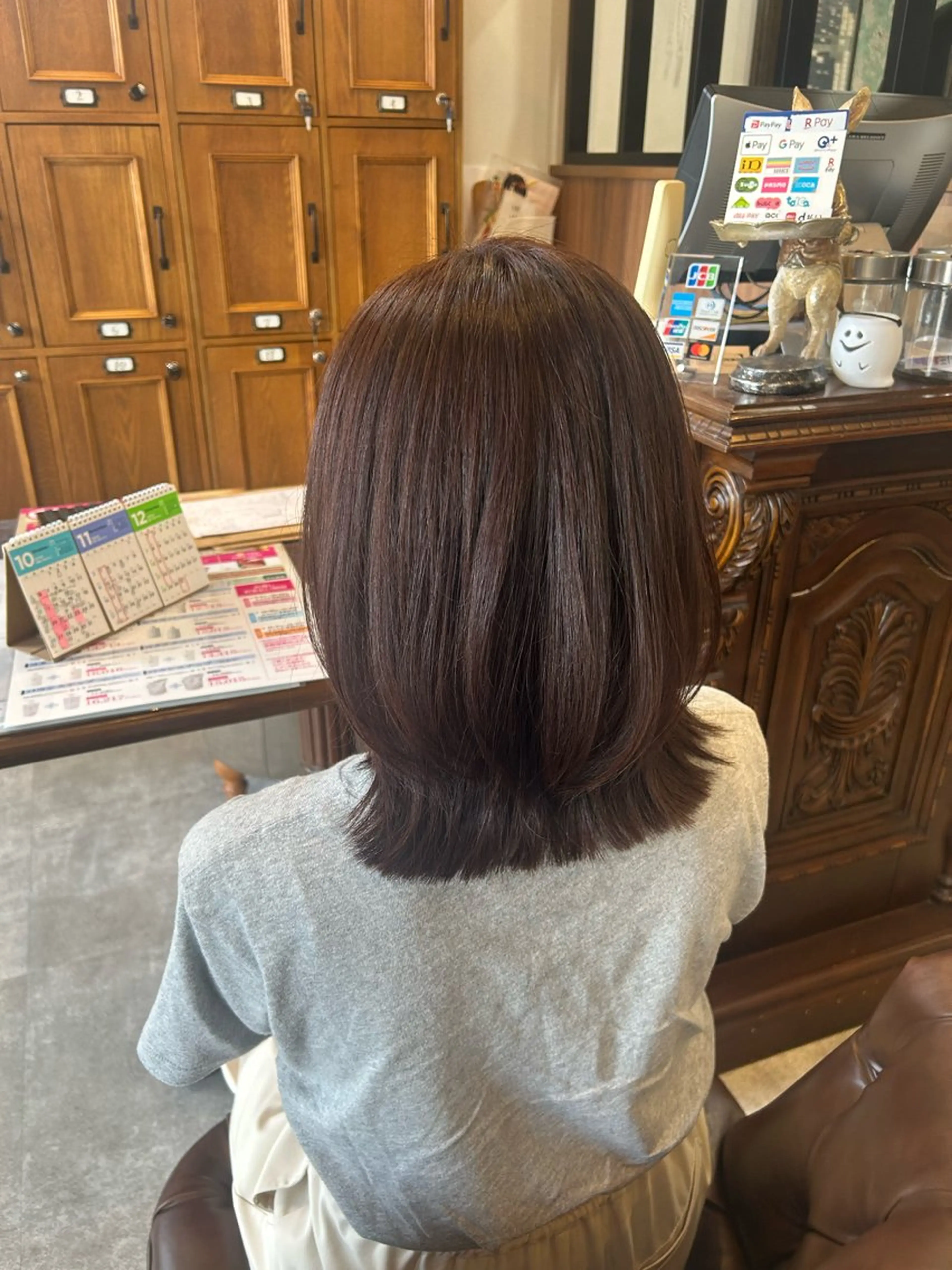 ミディアム カラー 伊藤 ひなののヘアスタイル